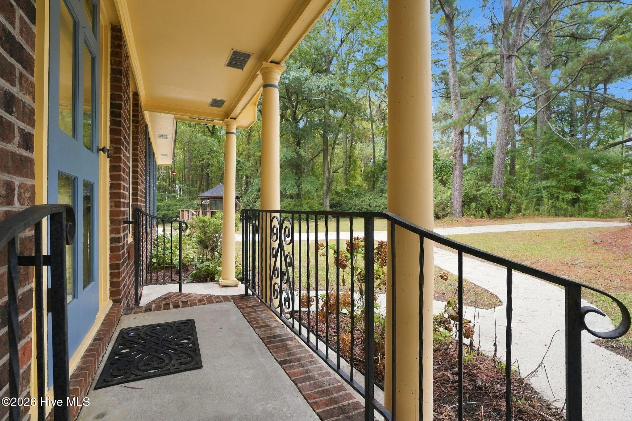 7211 Walter Drive Property Photo 5