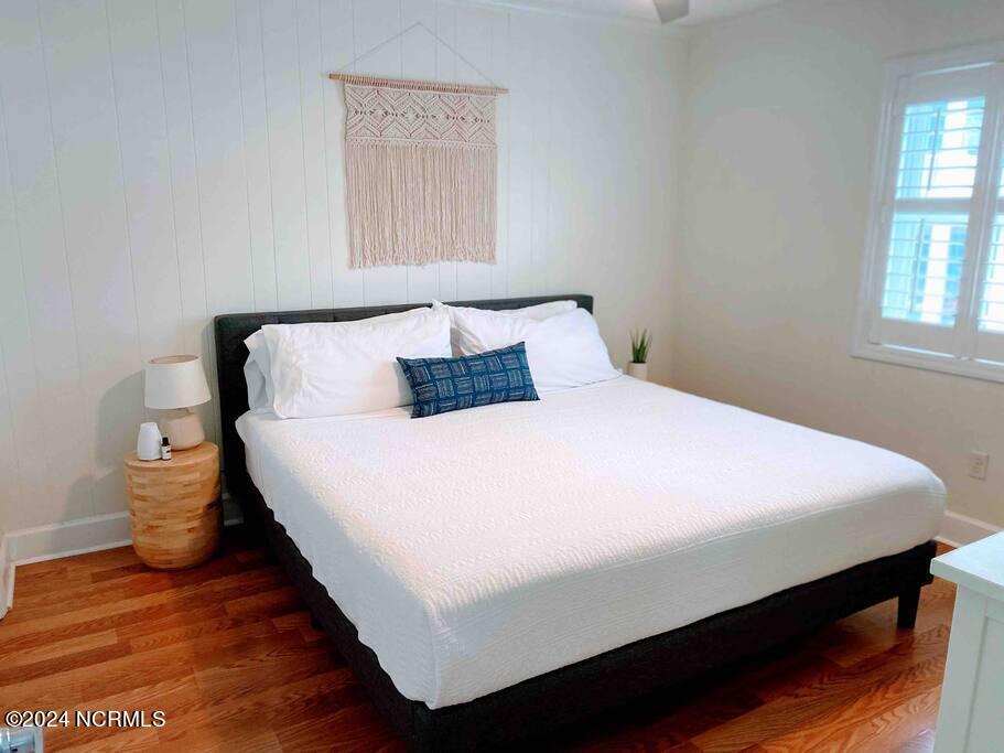 1302 Canal Drive 3 Property Photo 6