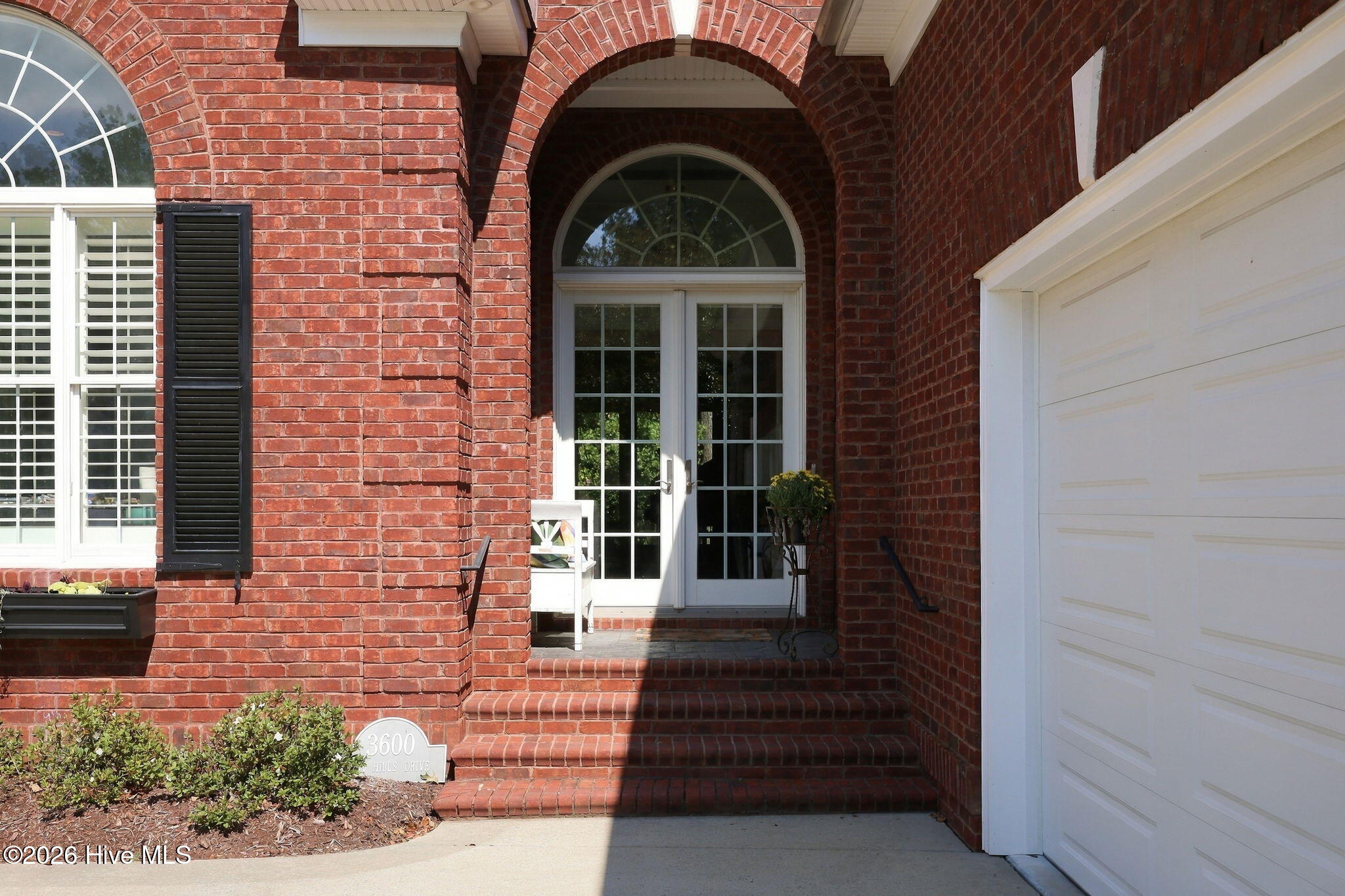 3600 Oak Hills Drive Property Photo 6