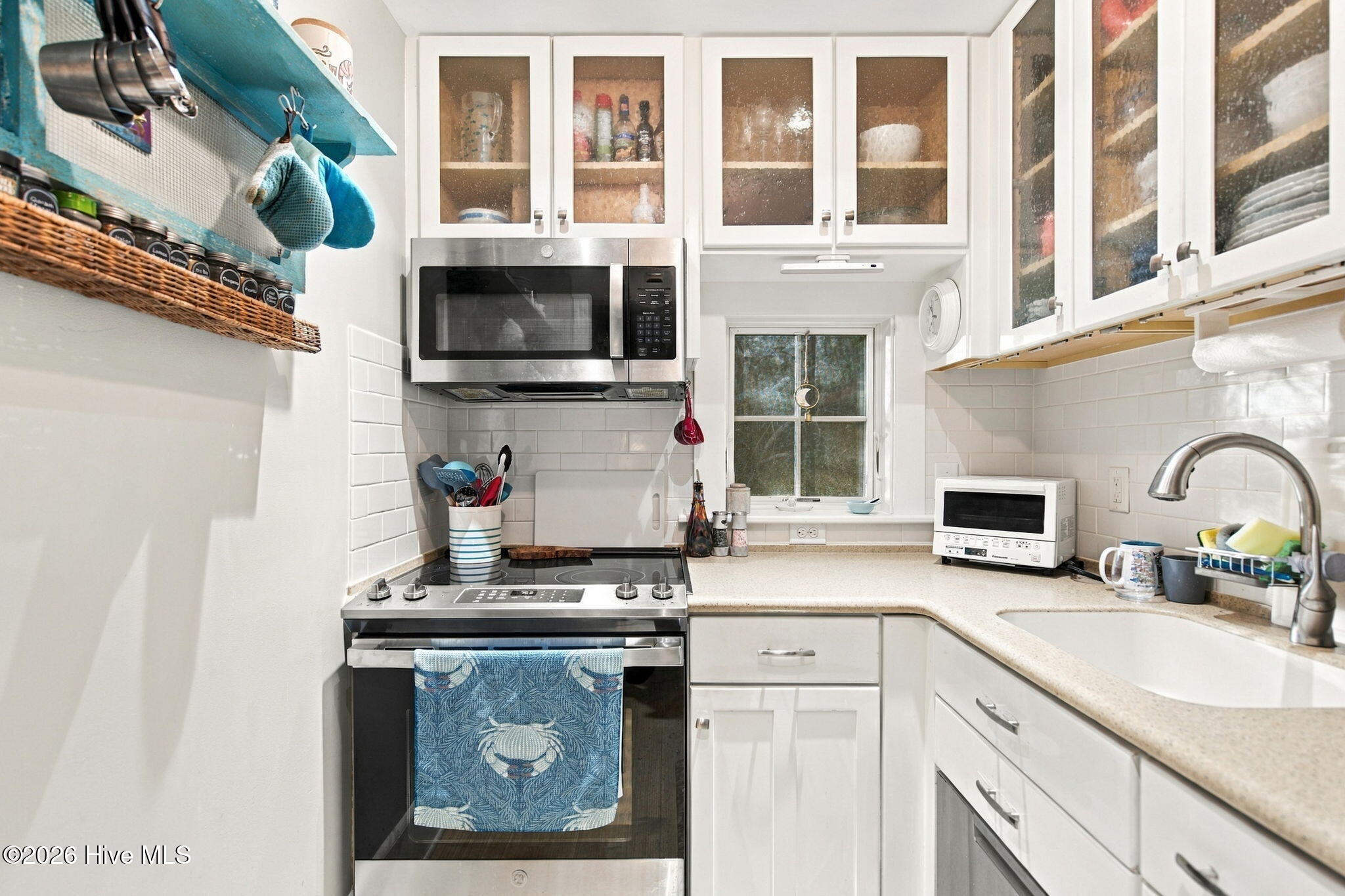1 Sumners Crescent Property Photo 15