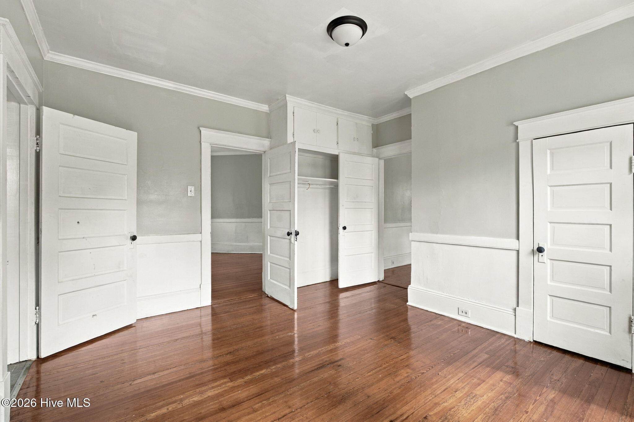 704 S Tillery Street Property Photo 12