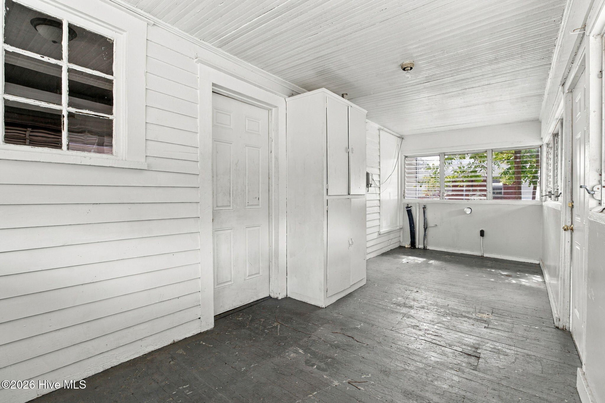 704 S Tillery Street Property Photo 27