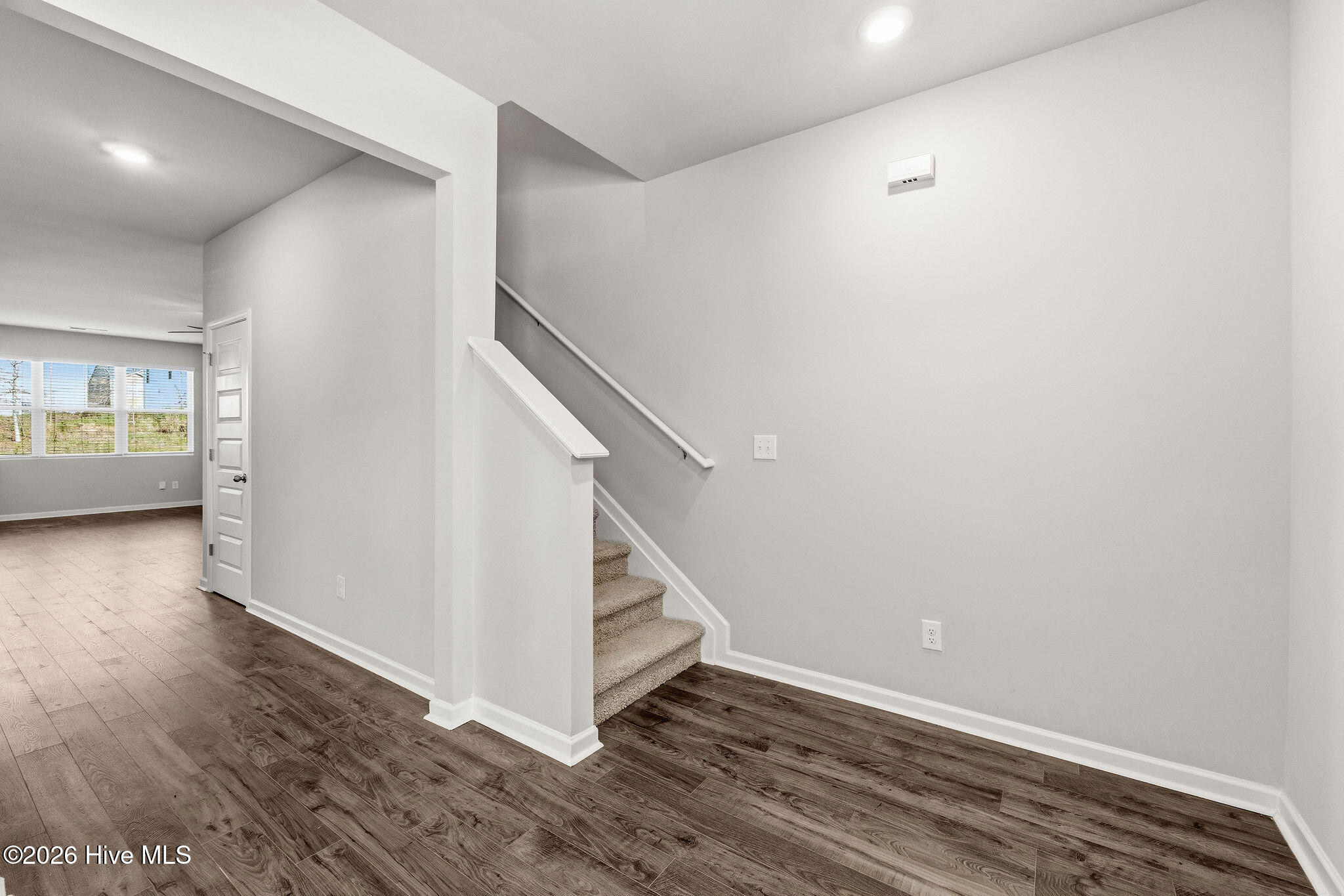 228 Journey Run Property Photo 4