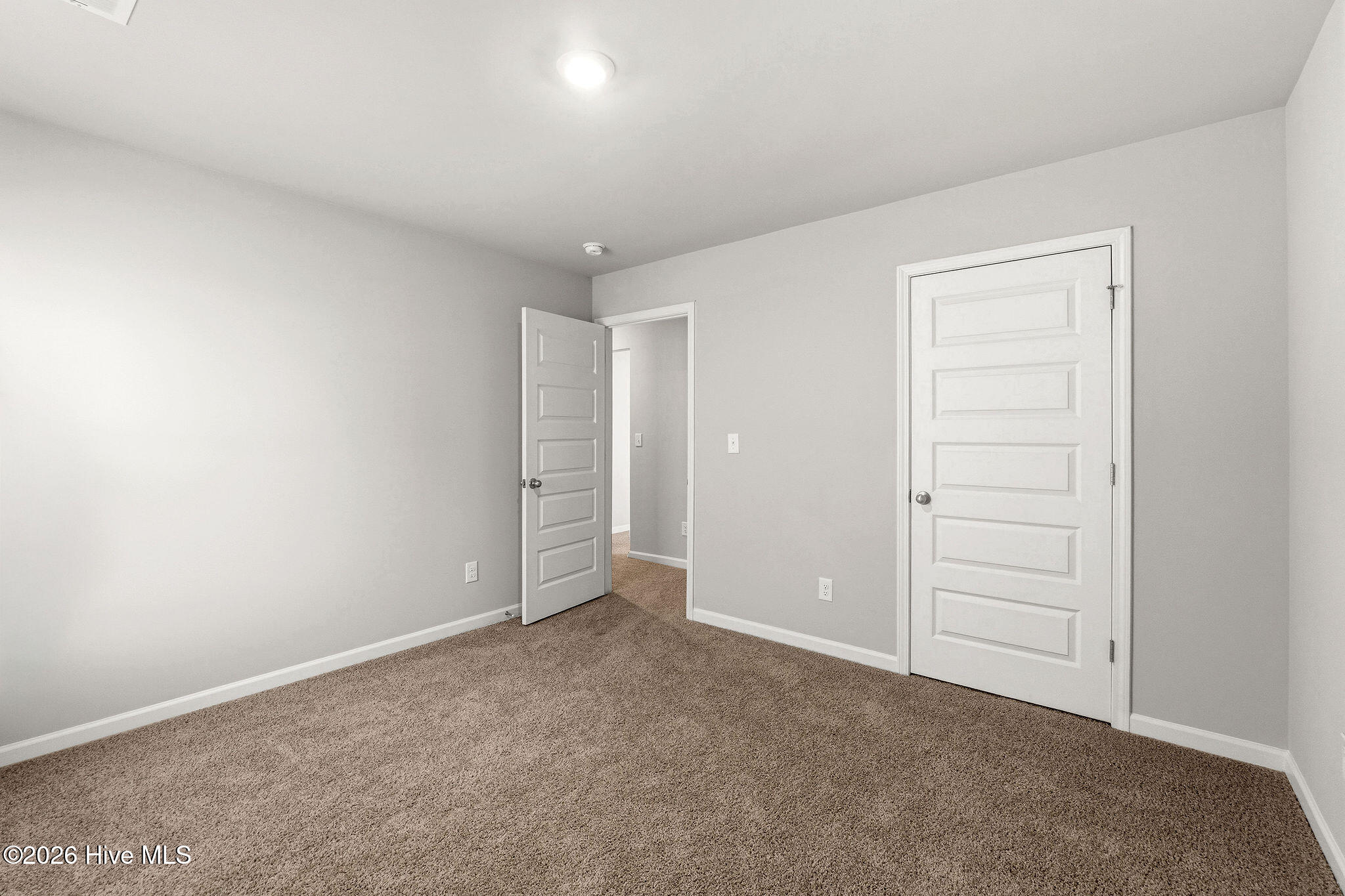 228 Journey Run Property Photo 24