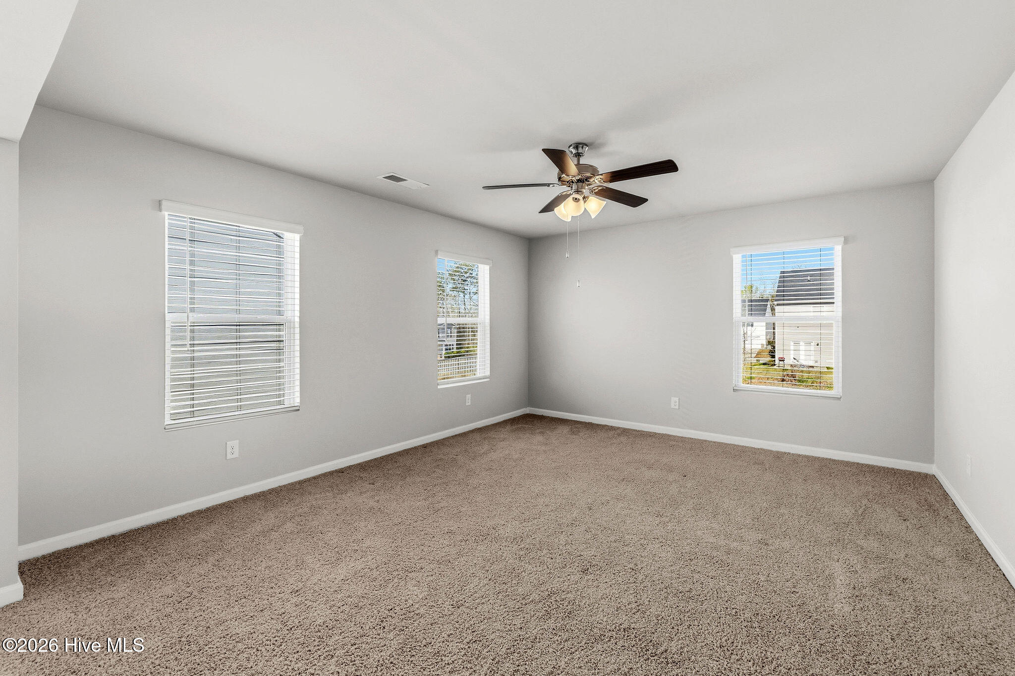 228 Journey Run Property Photo 33