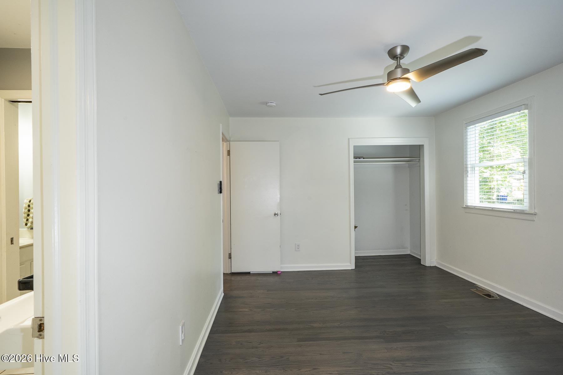 303 Hickory Drive Property Photo 13