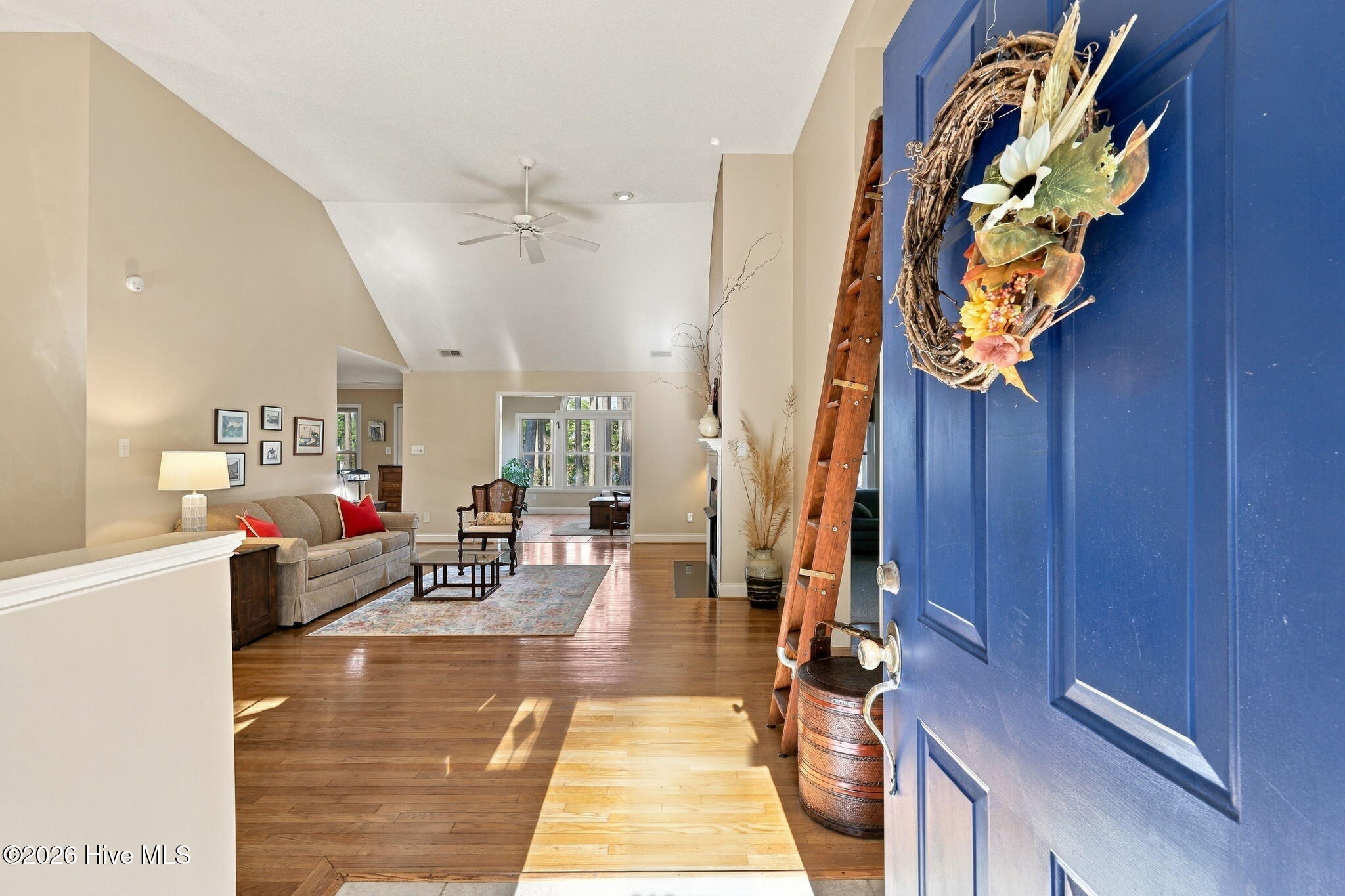 69 Leeward Lane Property Photo 4