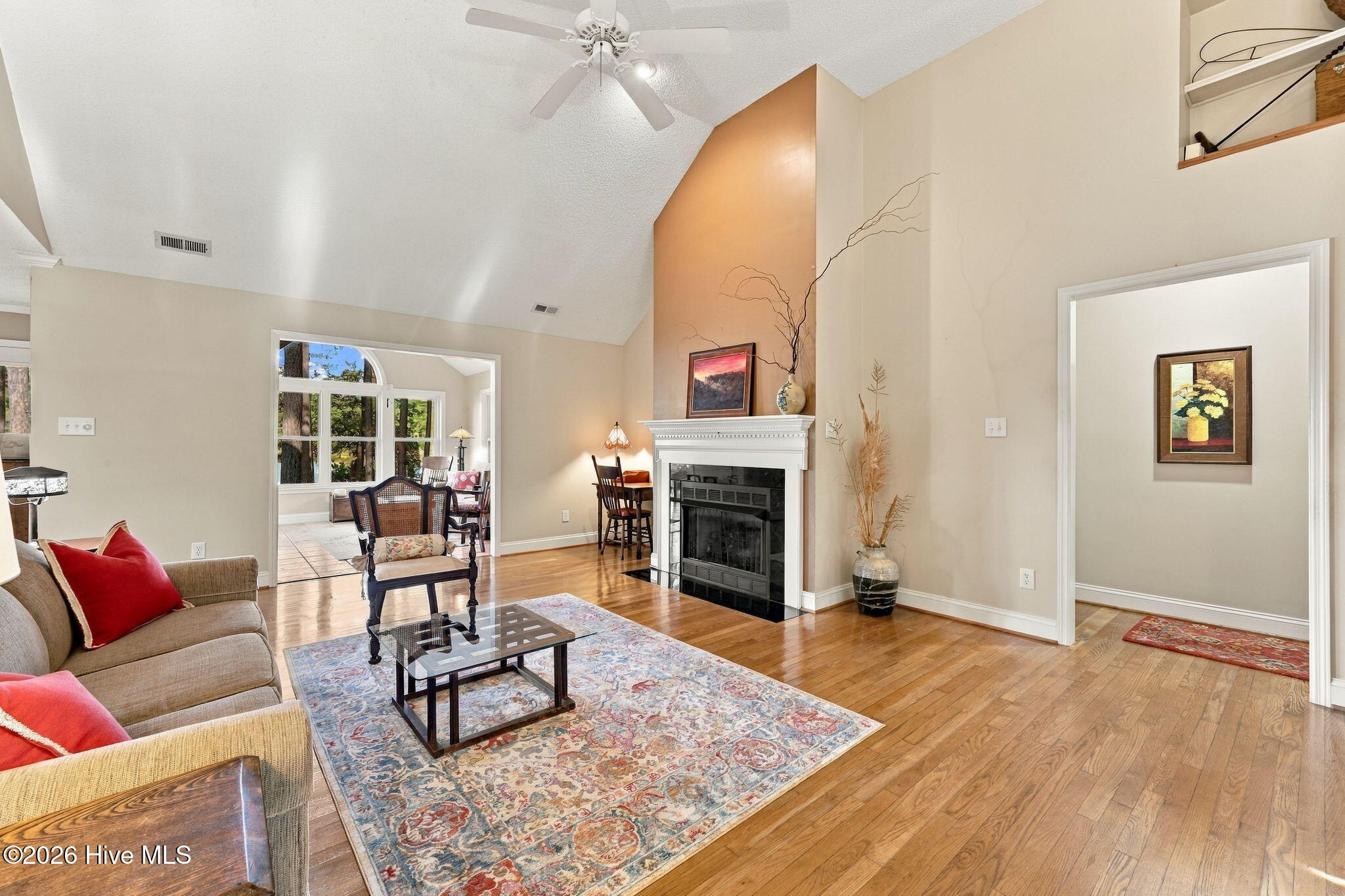 69 Leeward Lane Property Photo 7