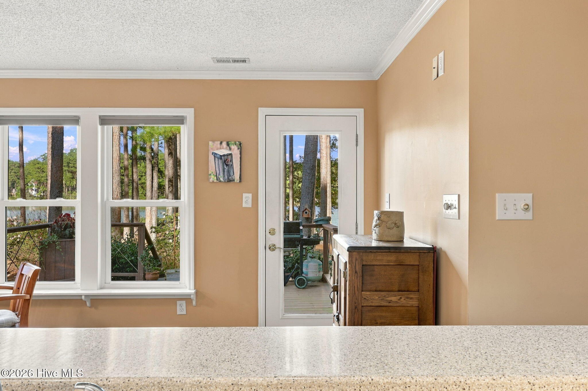 69 Leeward Lane Property Photo 17