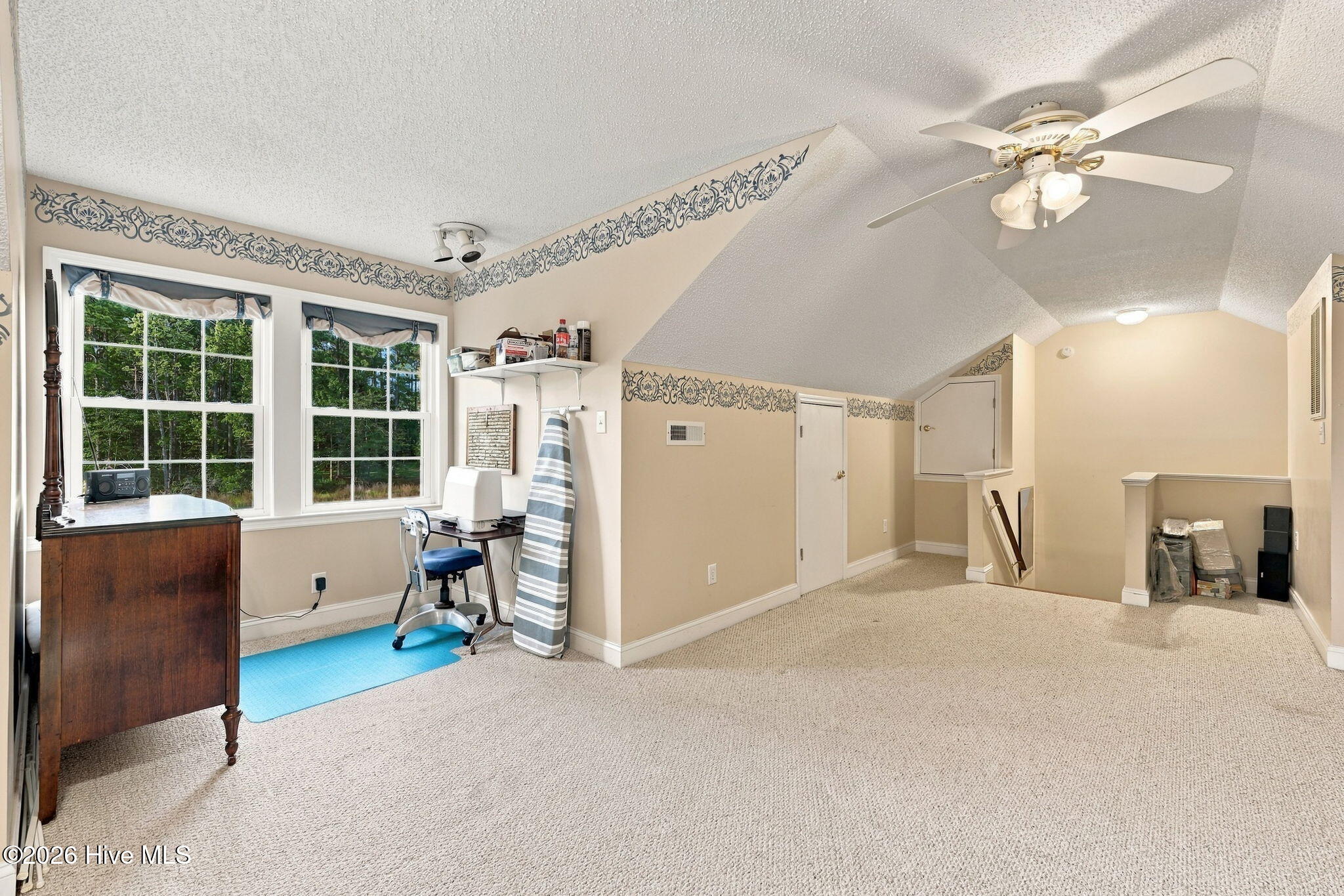 69 Leeward Lane Property Photo 39
