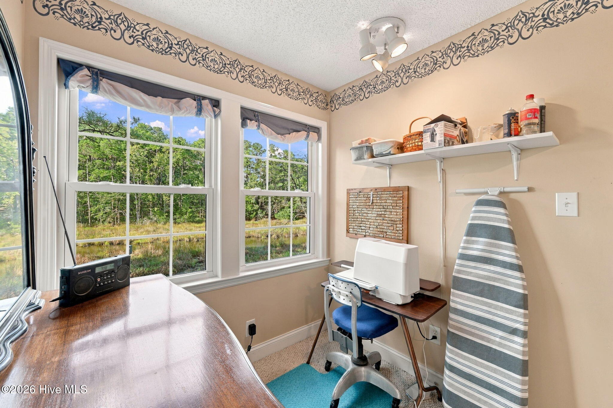69 Leeward Lane Property Photo 40