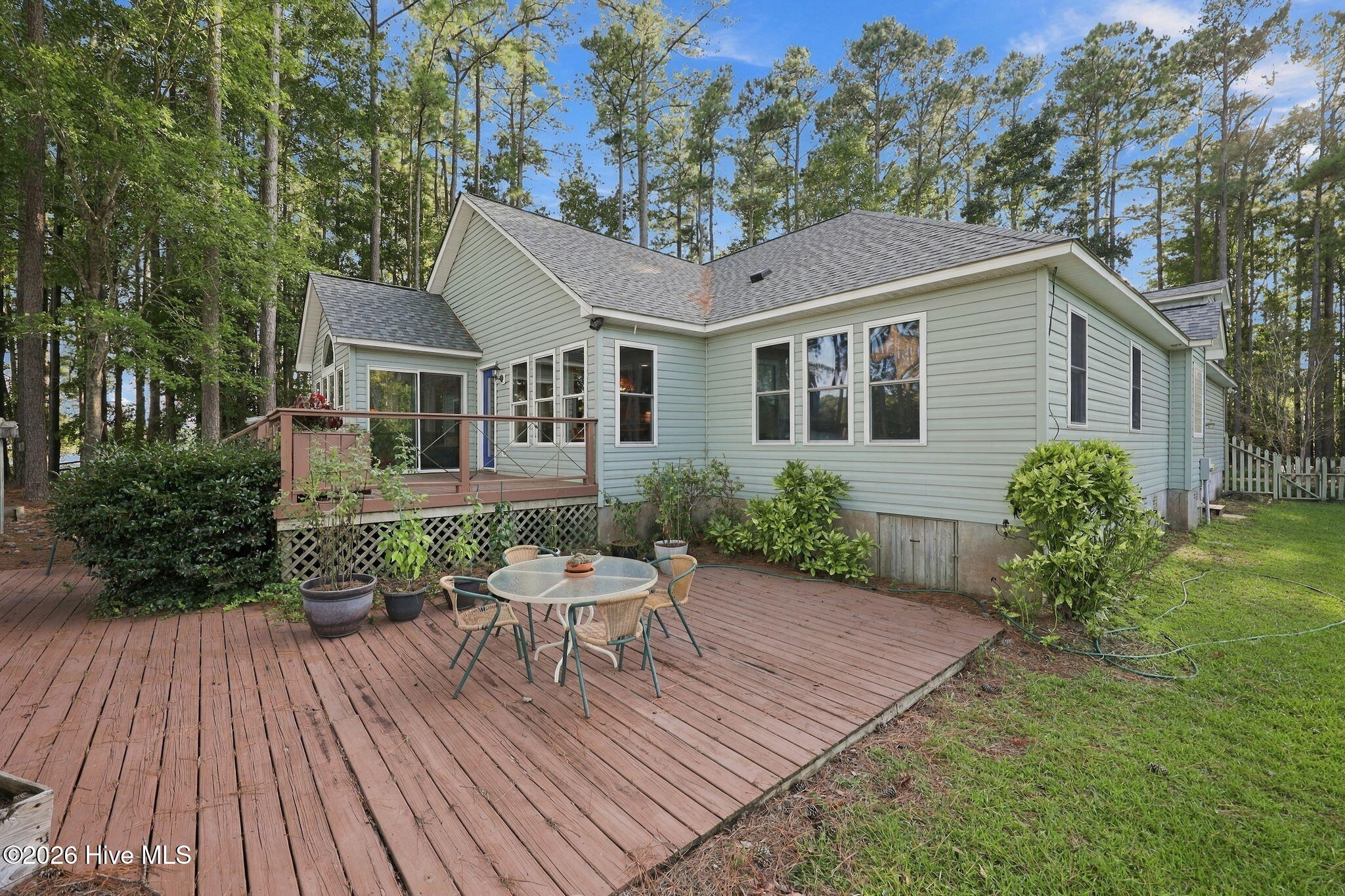 69 Leeward Lane Property Photo 46