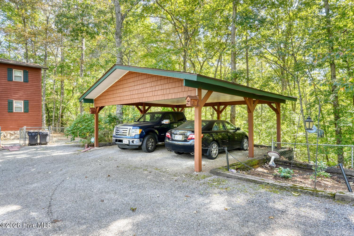 219 Stonecrest Lane Property Photo 10
