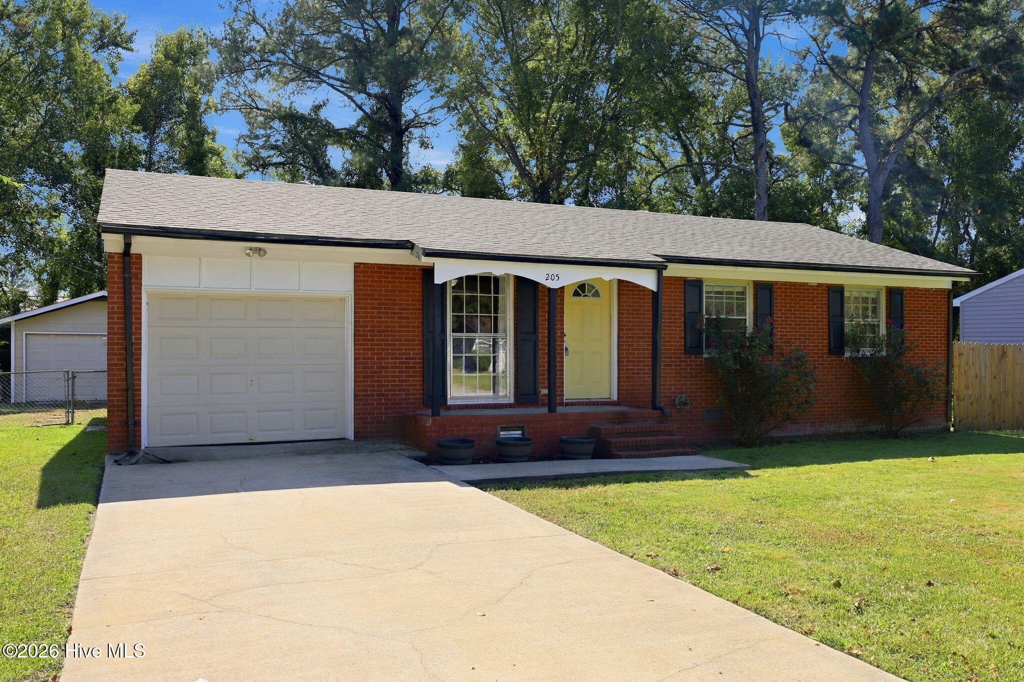 205 Shamrock Drive Property Photo 2