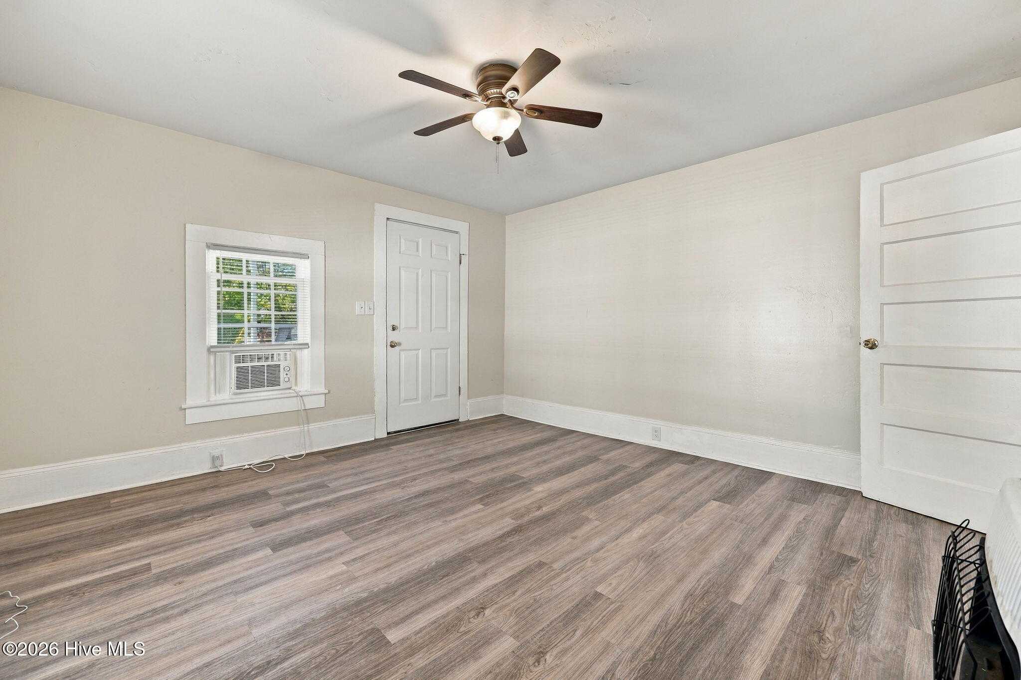 516 Roosevelt Avenue A Property Photo 7