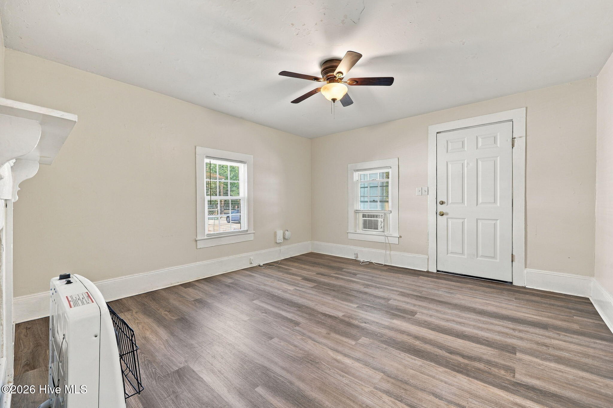 516 Roosevelt Avenue A Property Photo 8