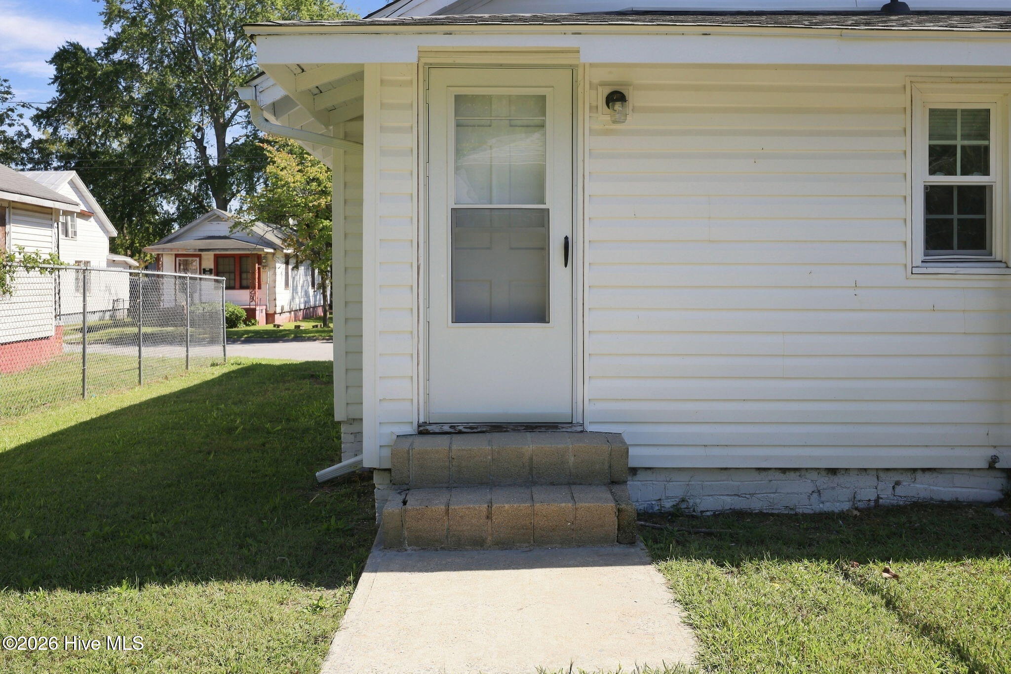 516 Roosevelt Avenue A Property Photo 20