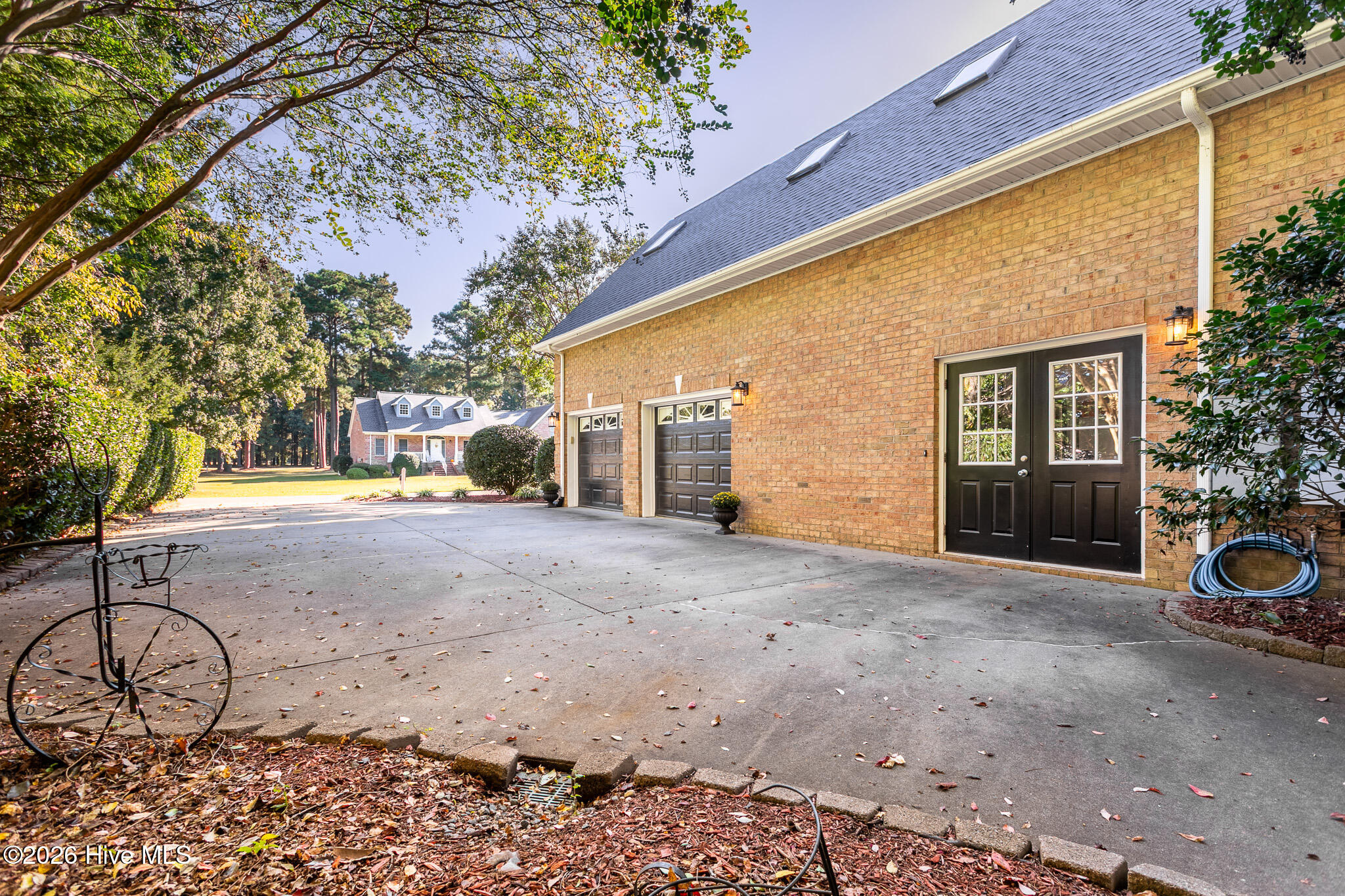 405 Albemarle Boulevard Property Photo 5