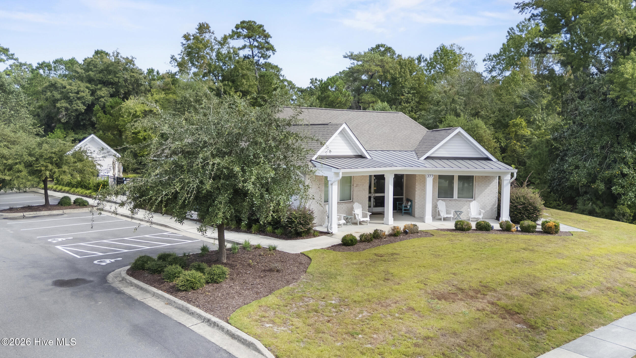 323 Crown Pointe Drive Property Photo 50