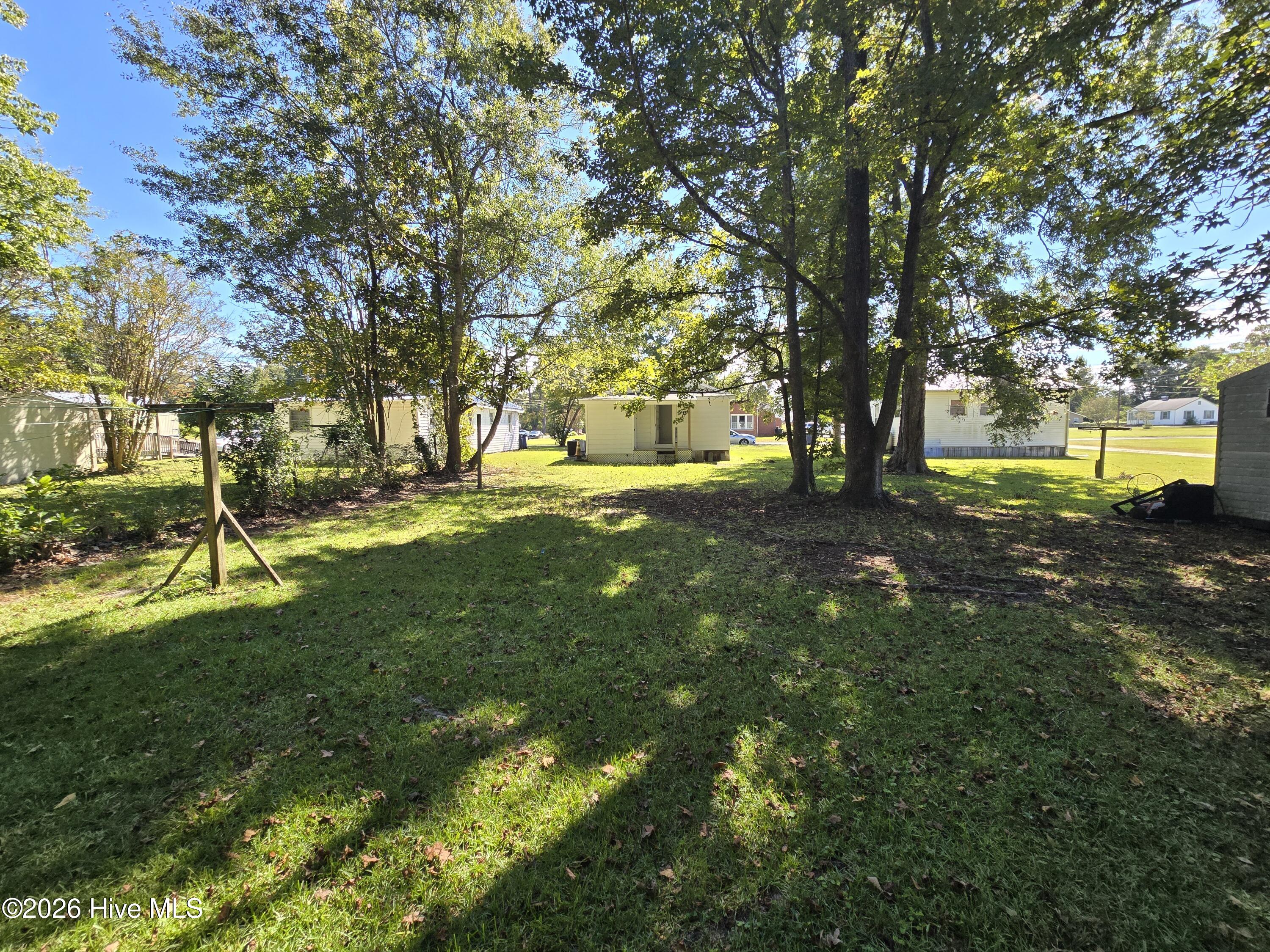 509 S Shore Drive Property Photo 12