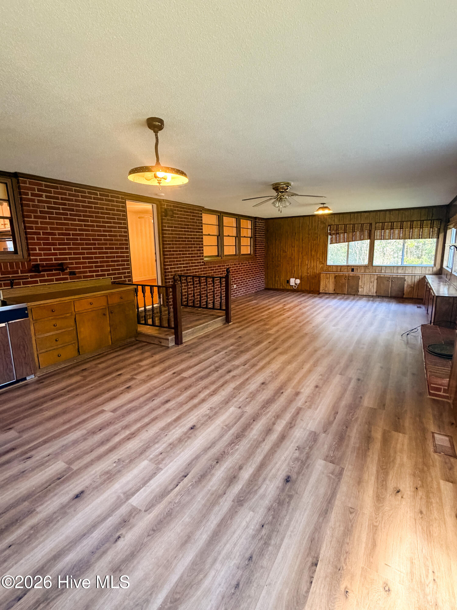 200 Fenton Place Property Photo 9