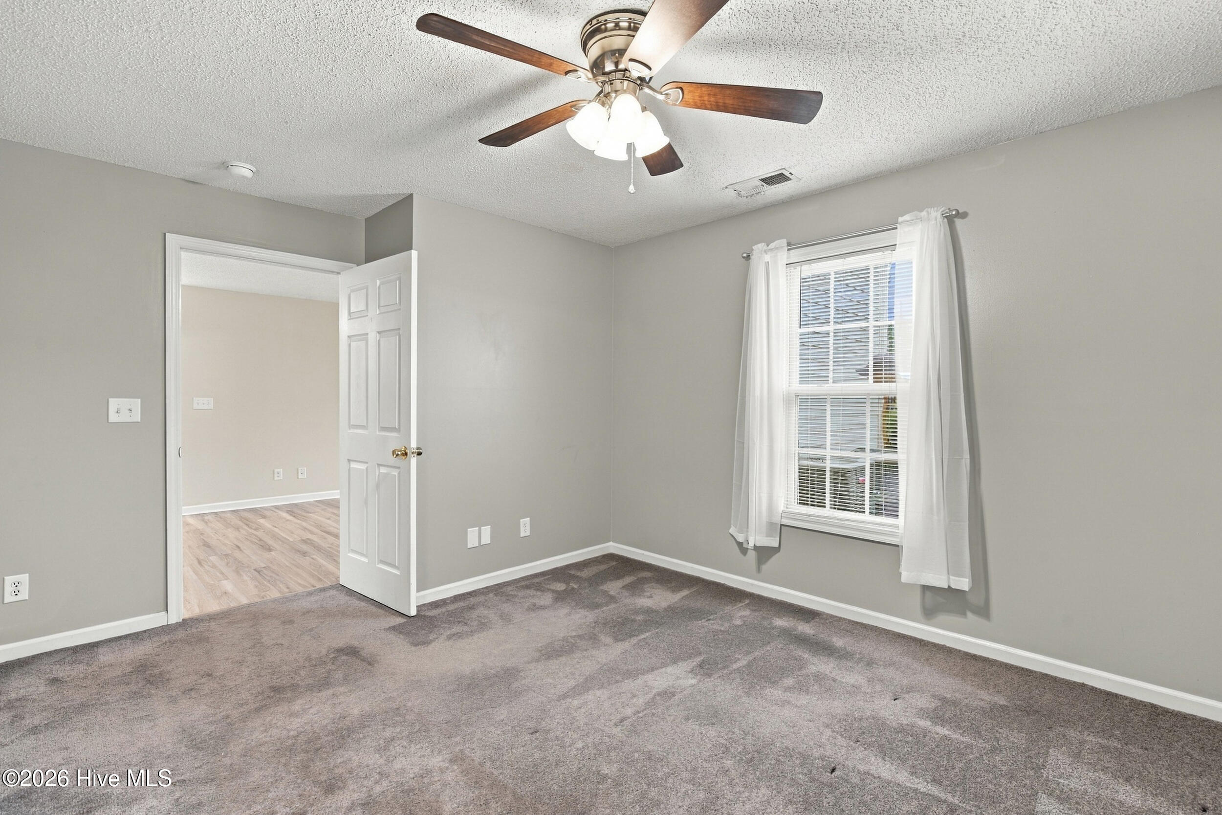 5012 Hunters Trail Unit 11 Property Photo 15