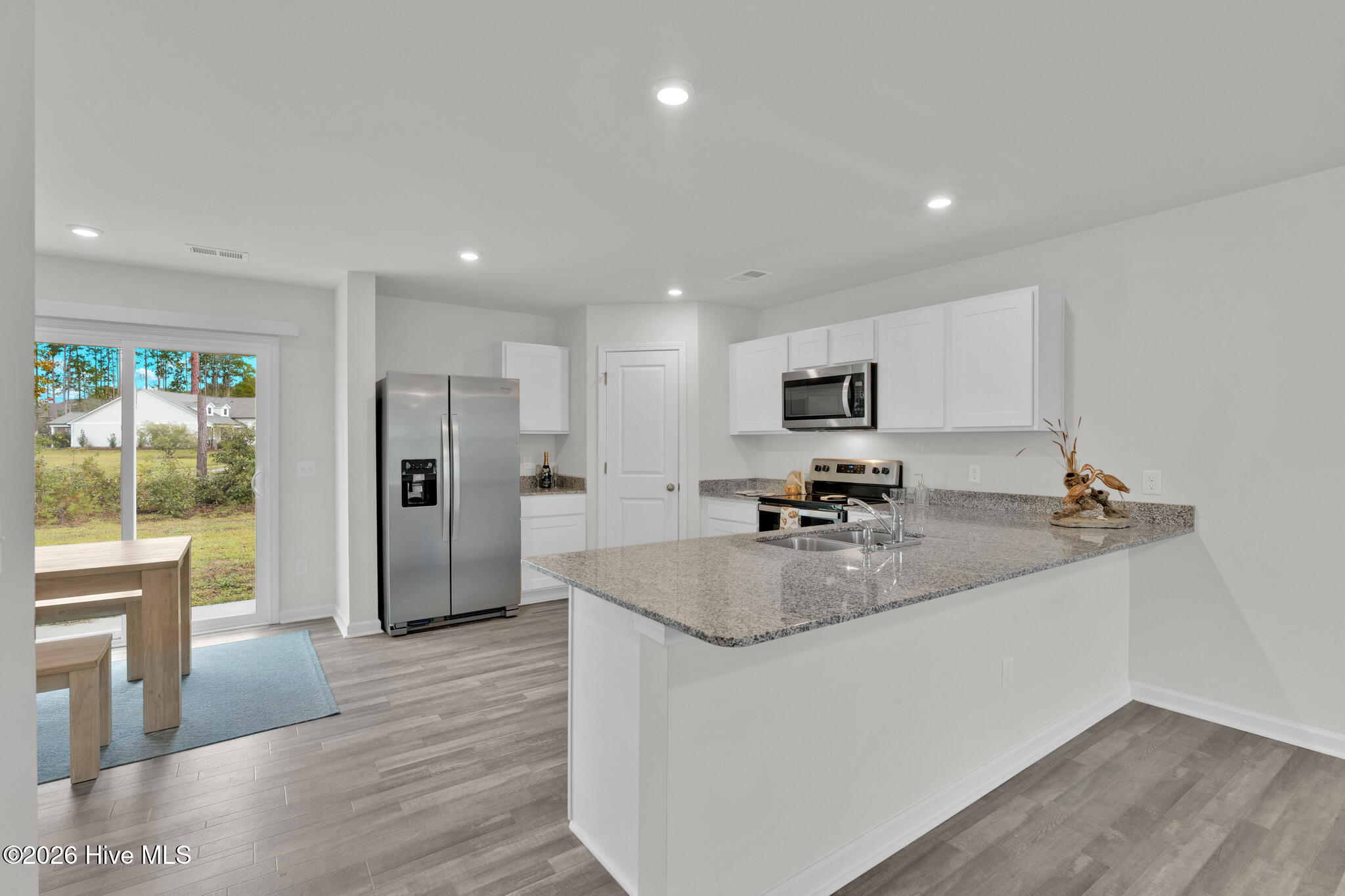 2532 Provence Drive Se Property Photo 13