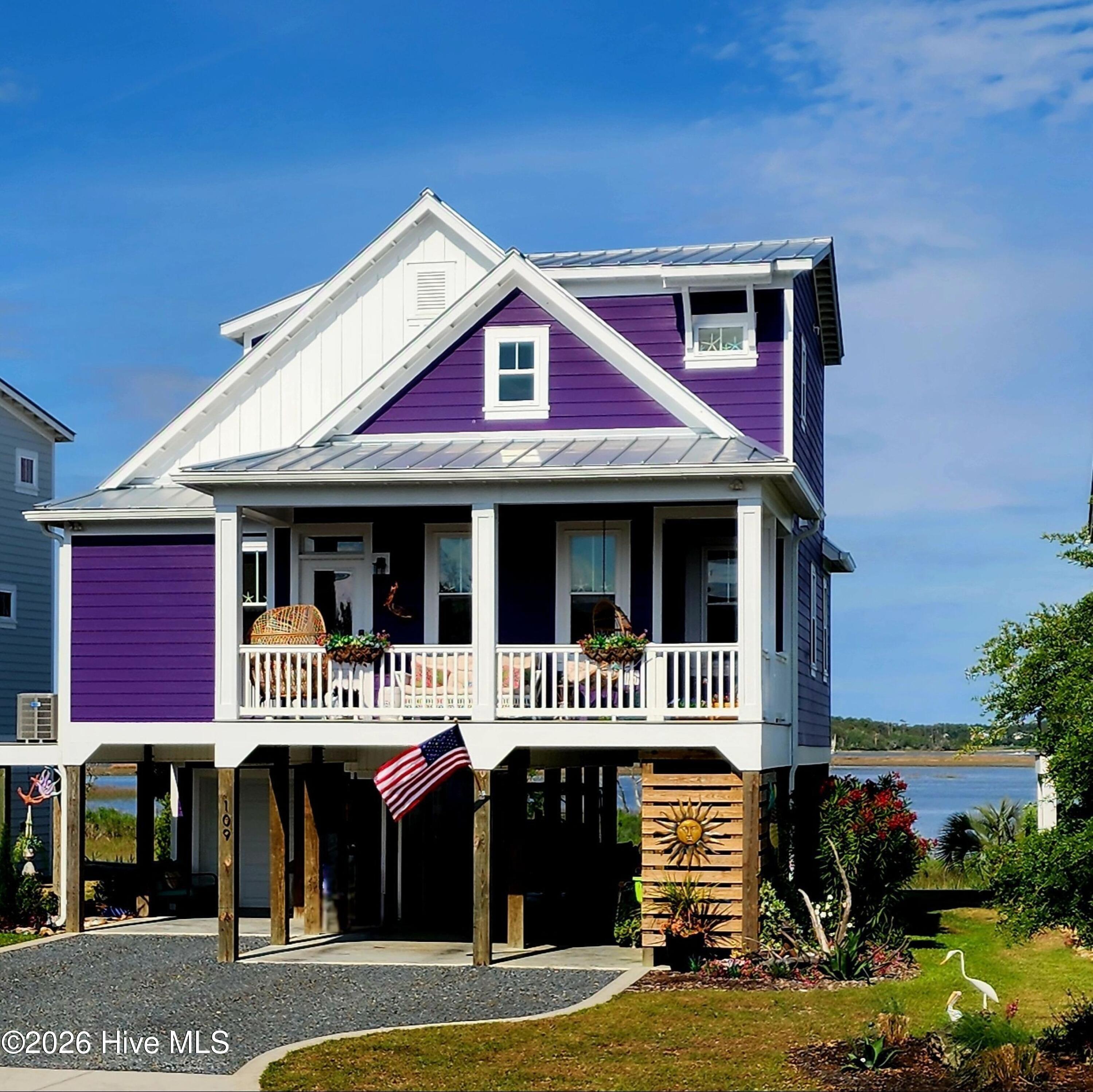 109 Lucas Cove Property Photo 1