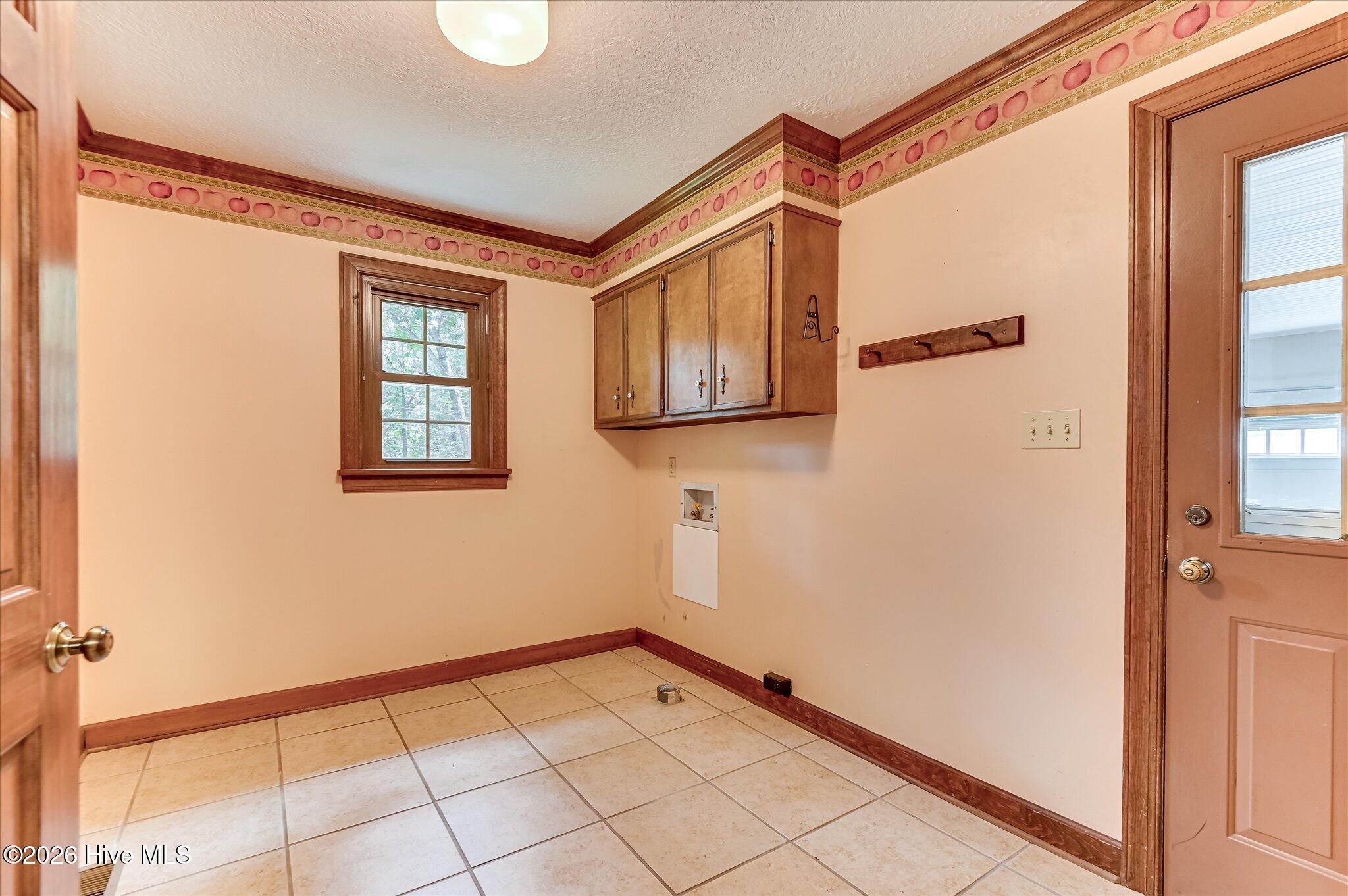 307 Wakefield Lane N Property Photo 23