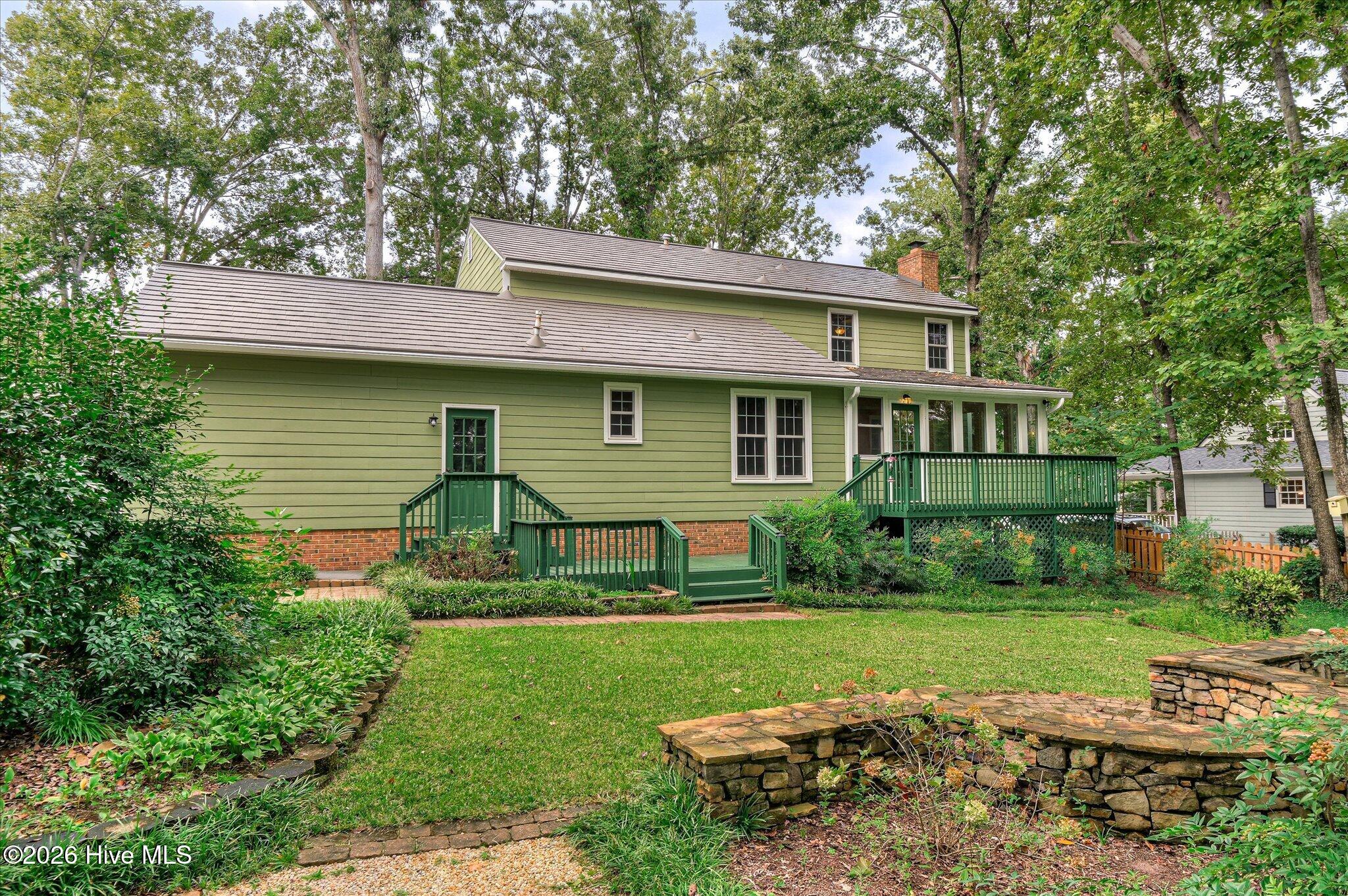 307 Wakefield Lane N Property Photo 45