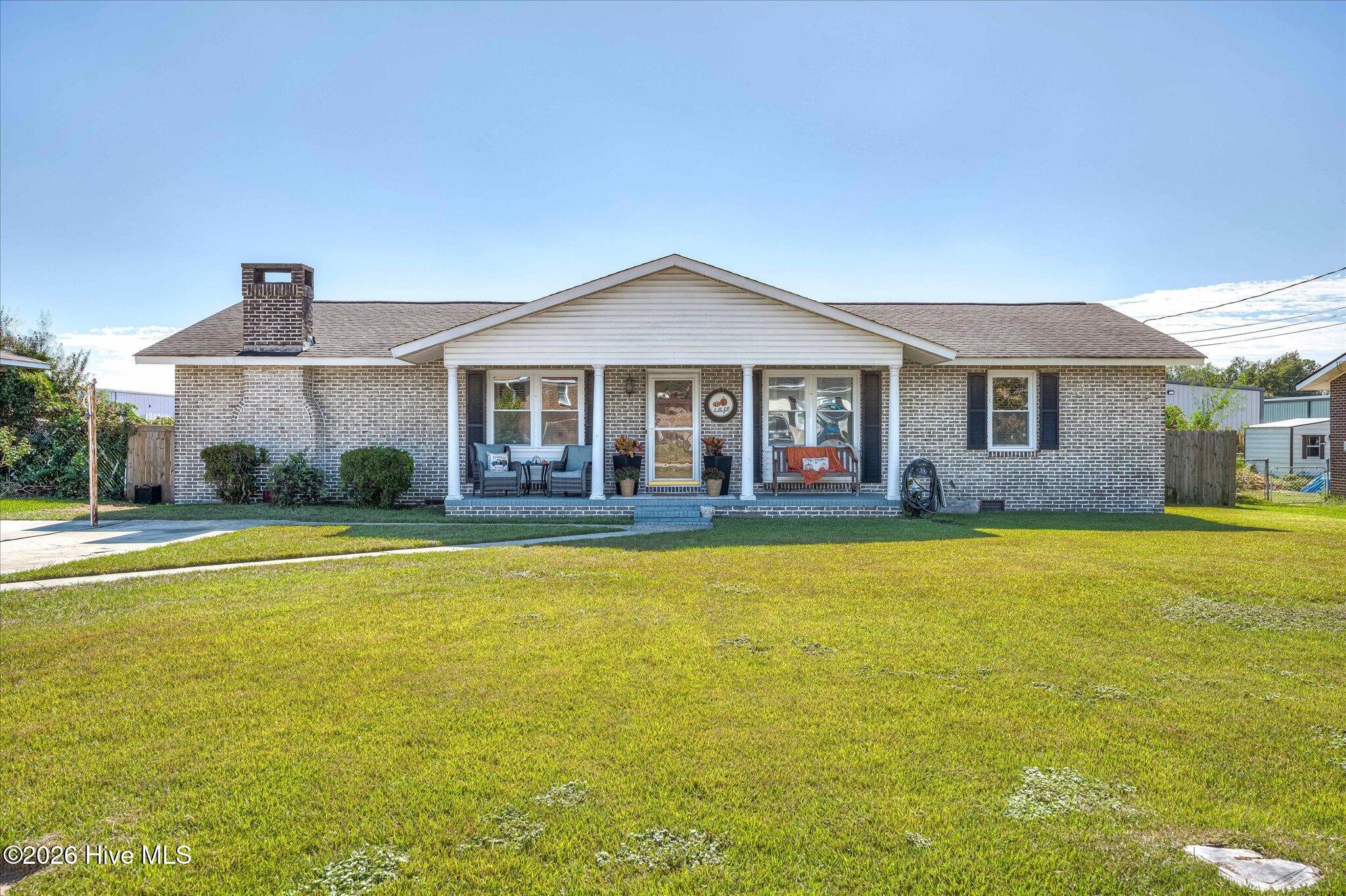3908 Marsella Avenue Property Photo 1