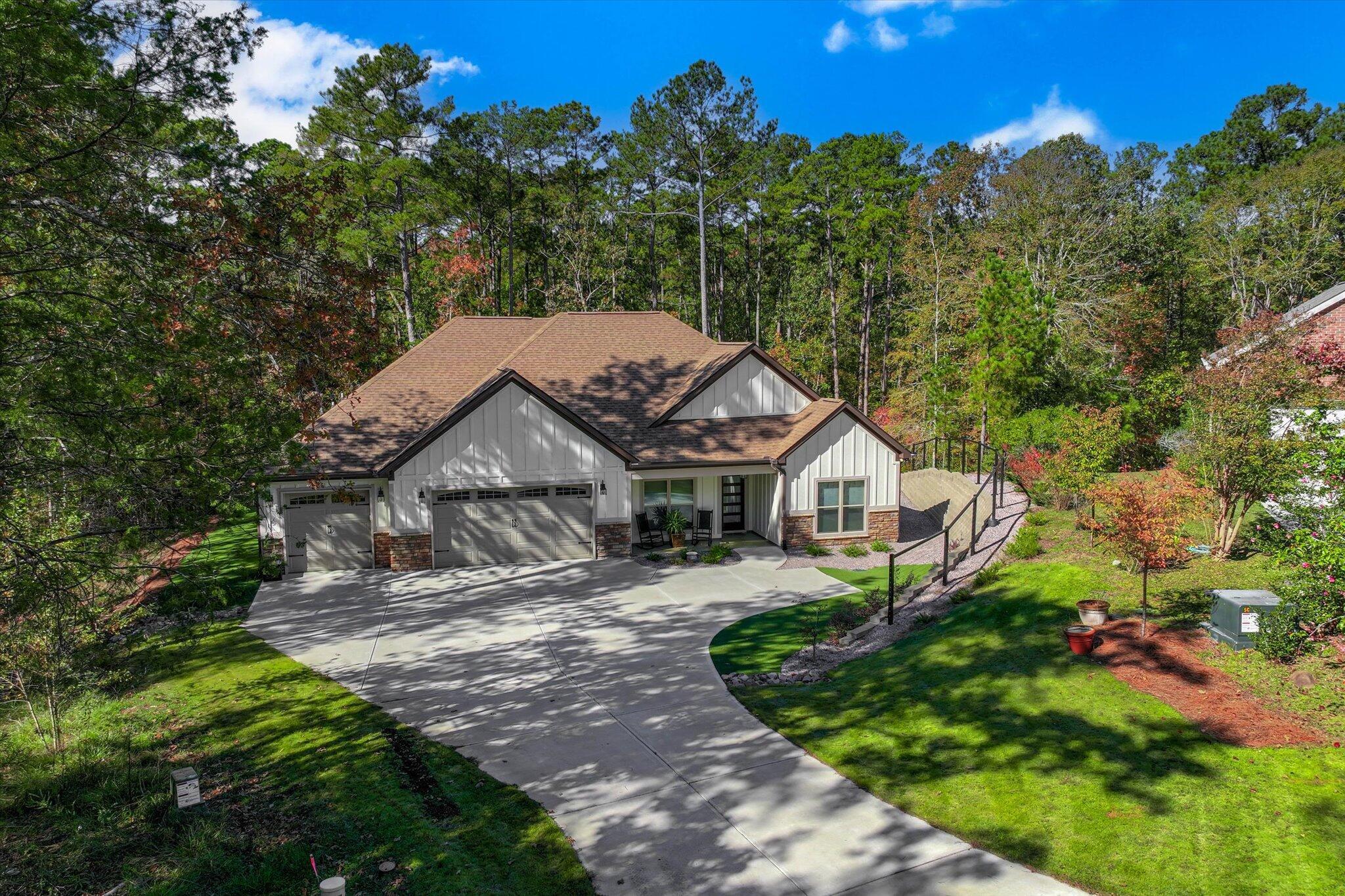 212 Pirates Cove Property Photo 8