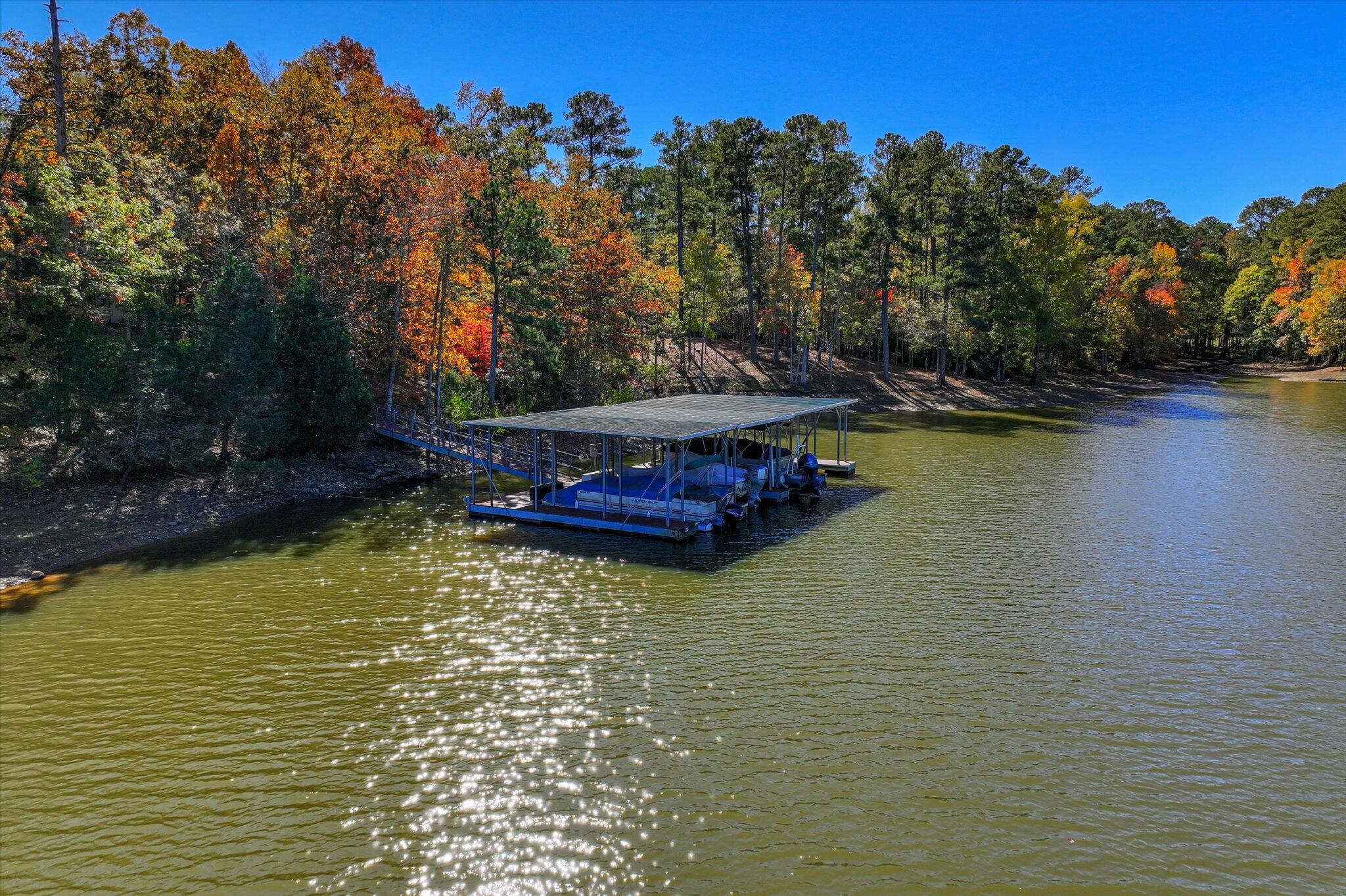 212 Pirates Cove Property Photo 16