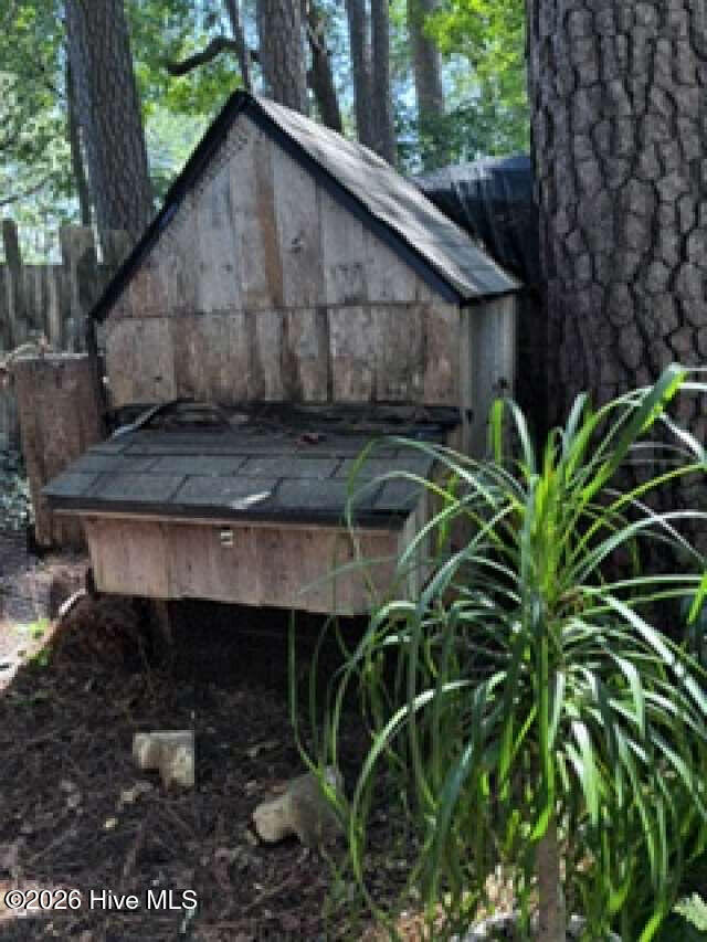 1943 White Hollow Drive Property Photo 24