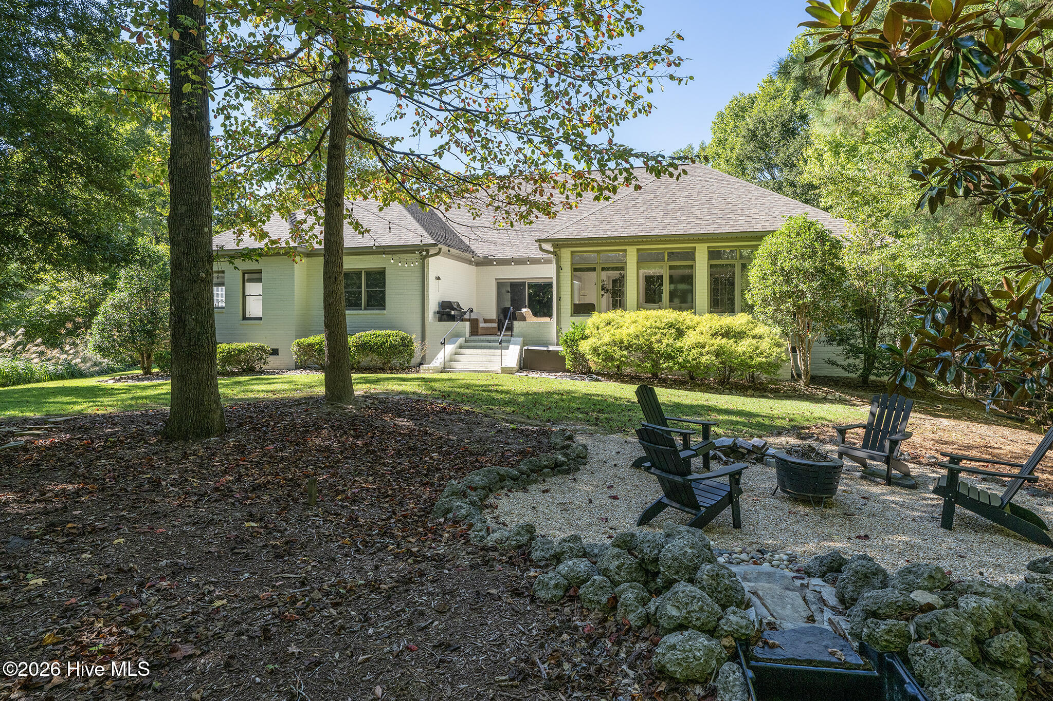 305 Taberna Circle Property Photo 6