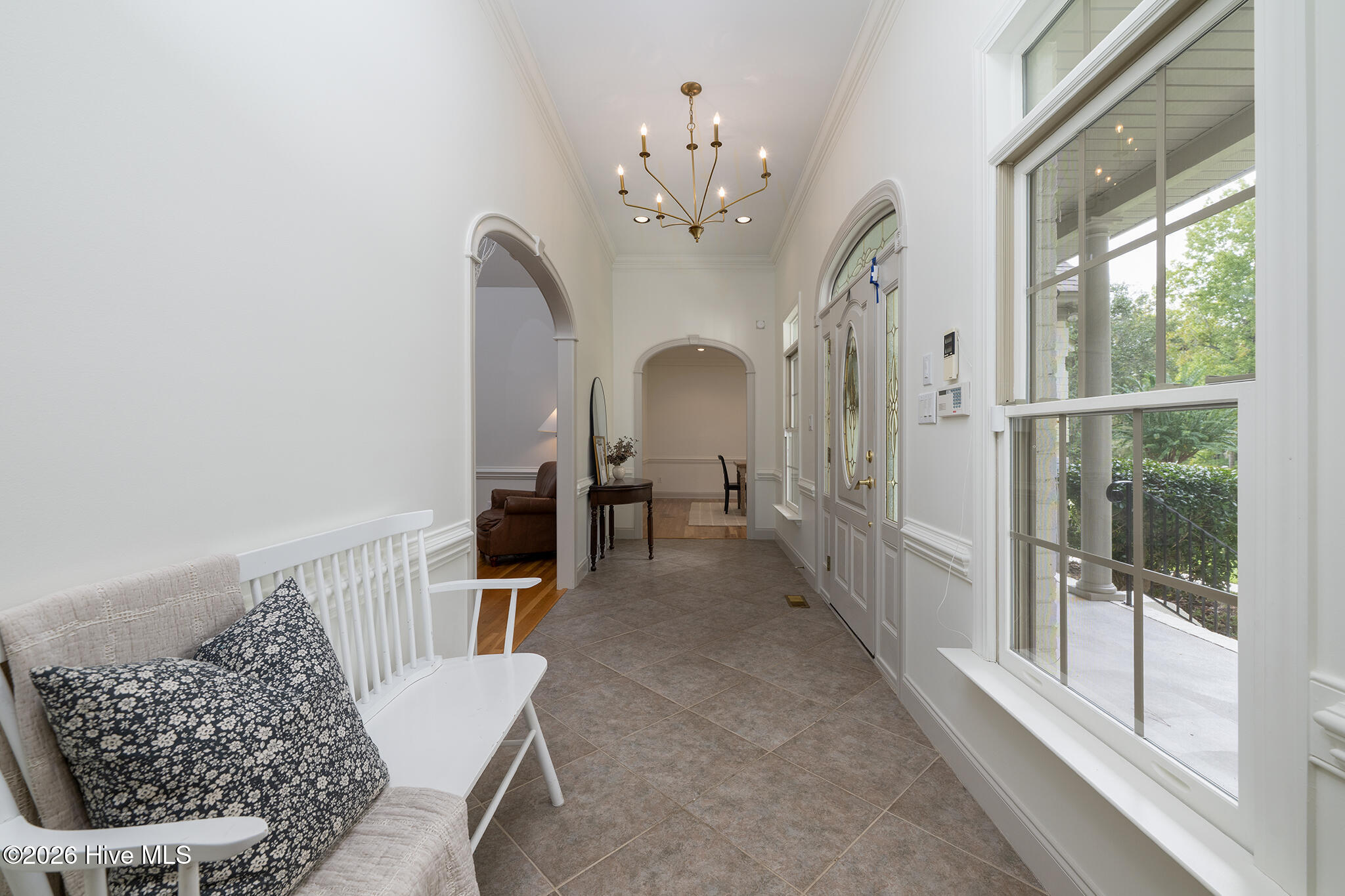 305 Taberna Circle Property Photo 10