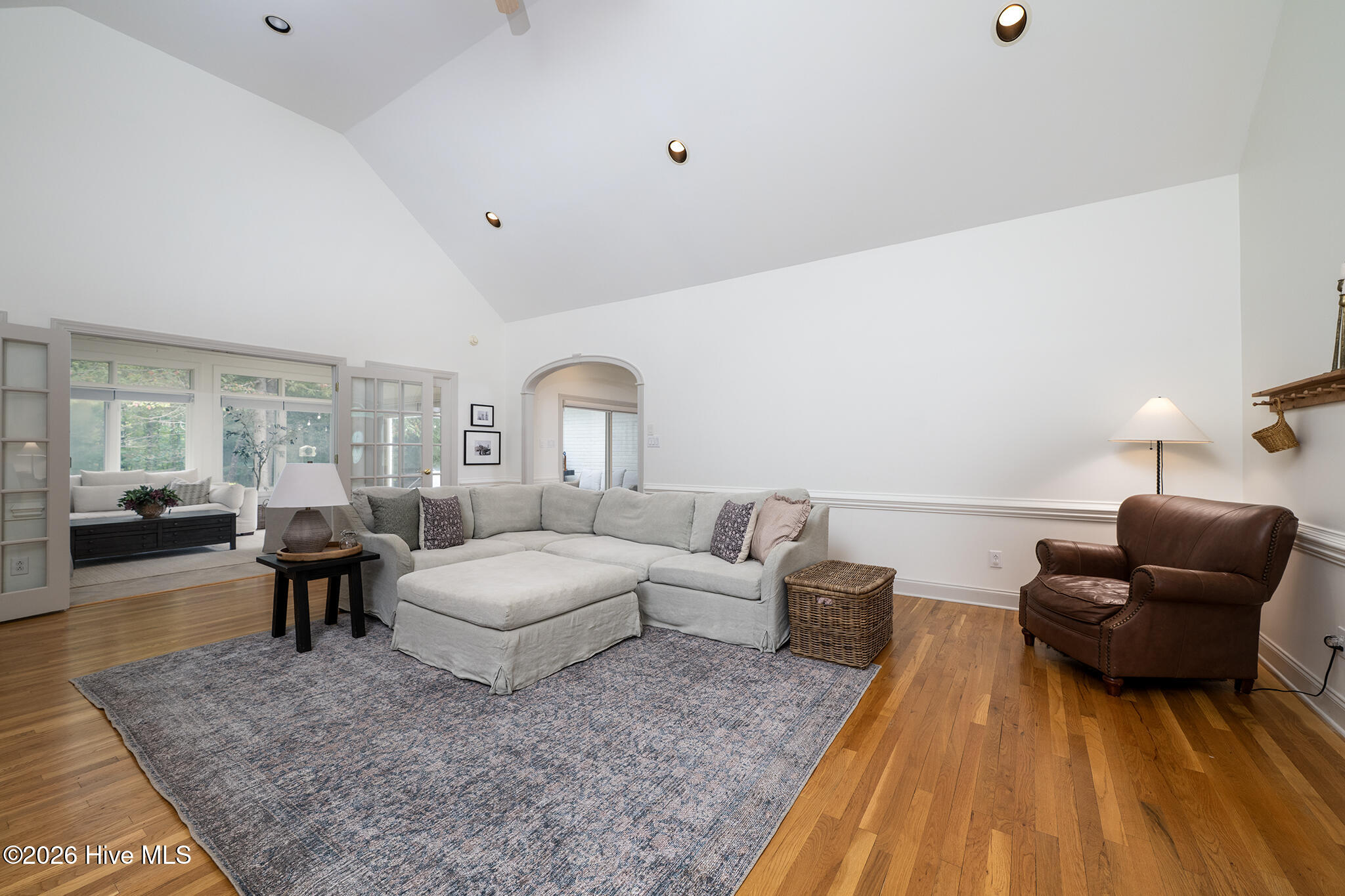 305 Taberna Circle Property Photo 15