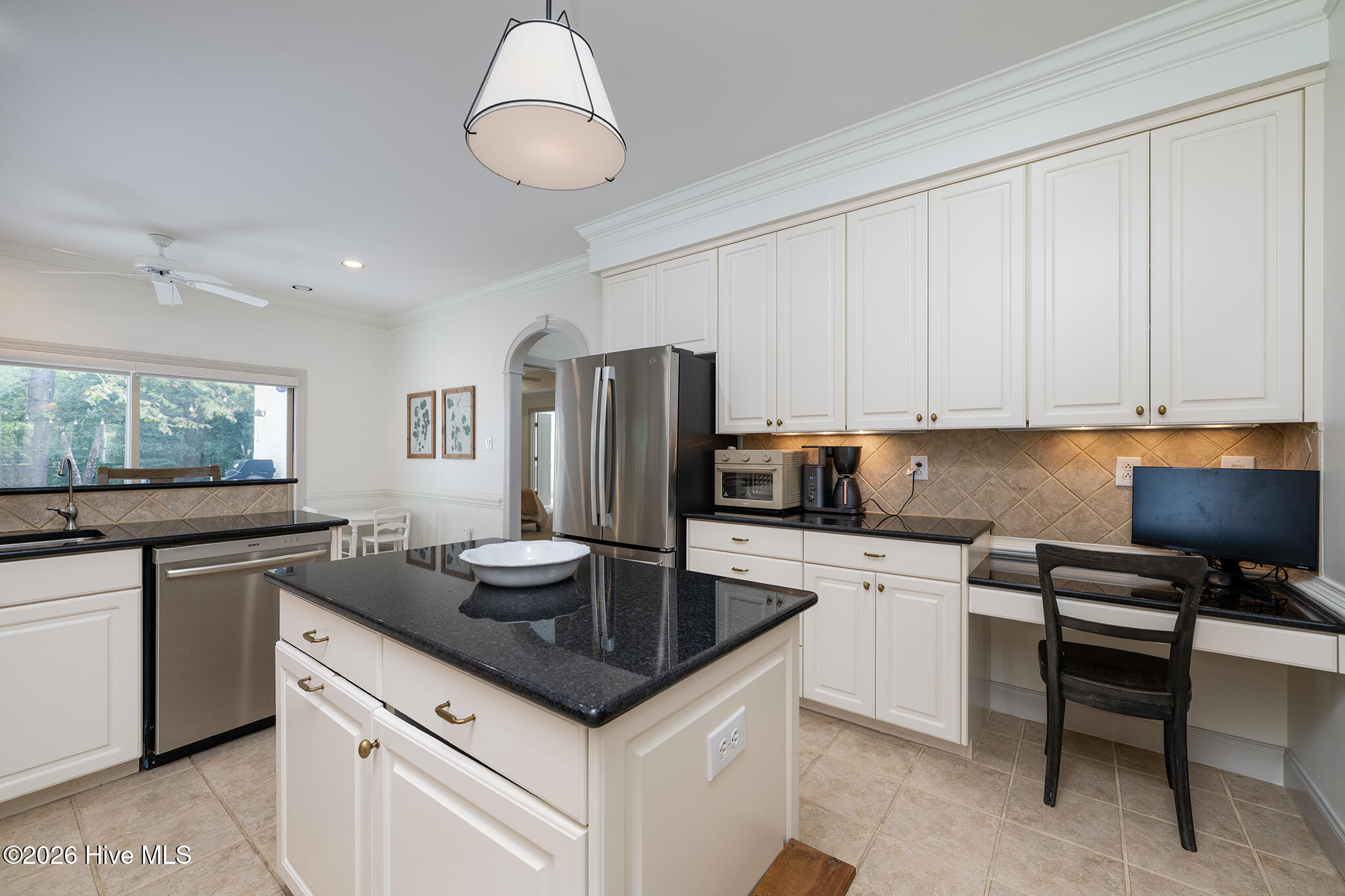 305 Taberna Circle Property Photo 24