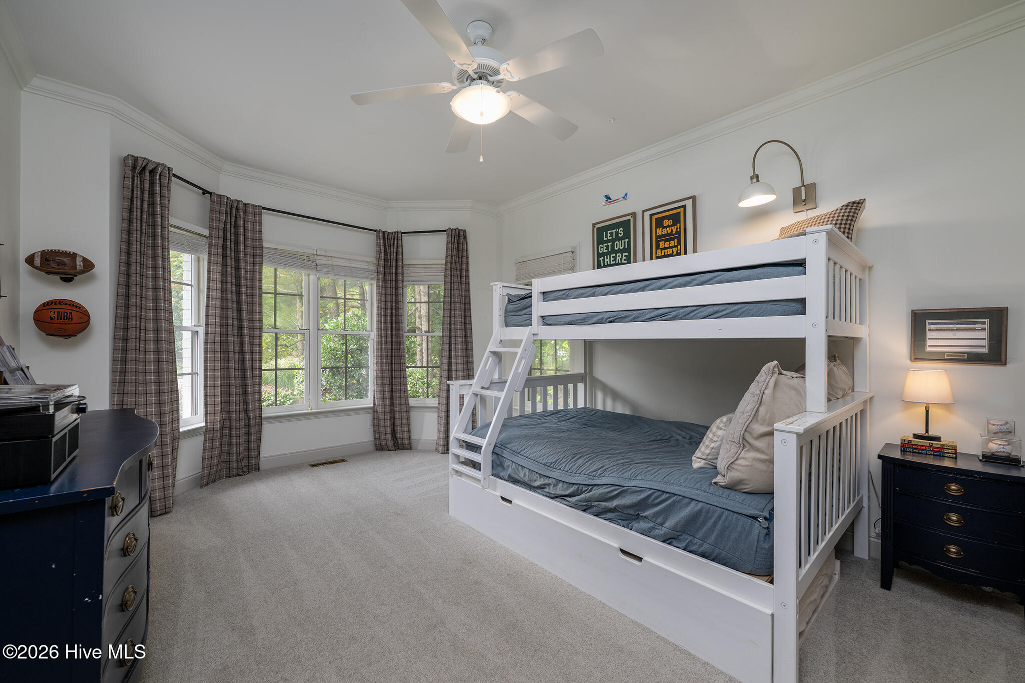 305 Taberna Circle Property Photo 38