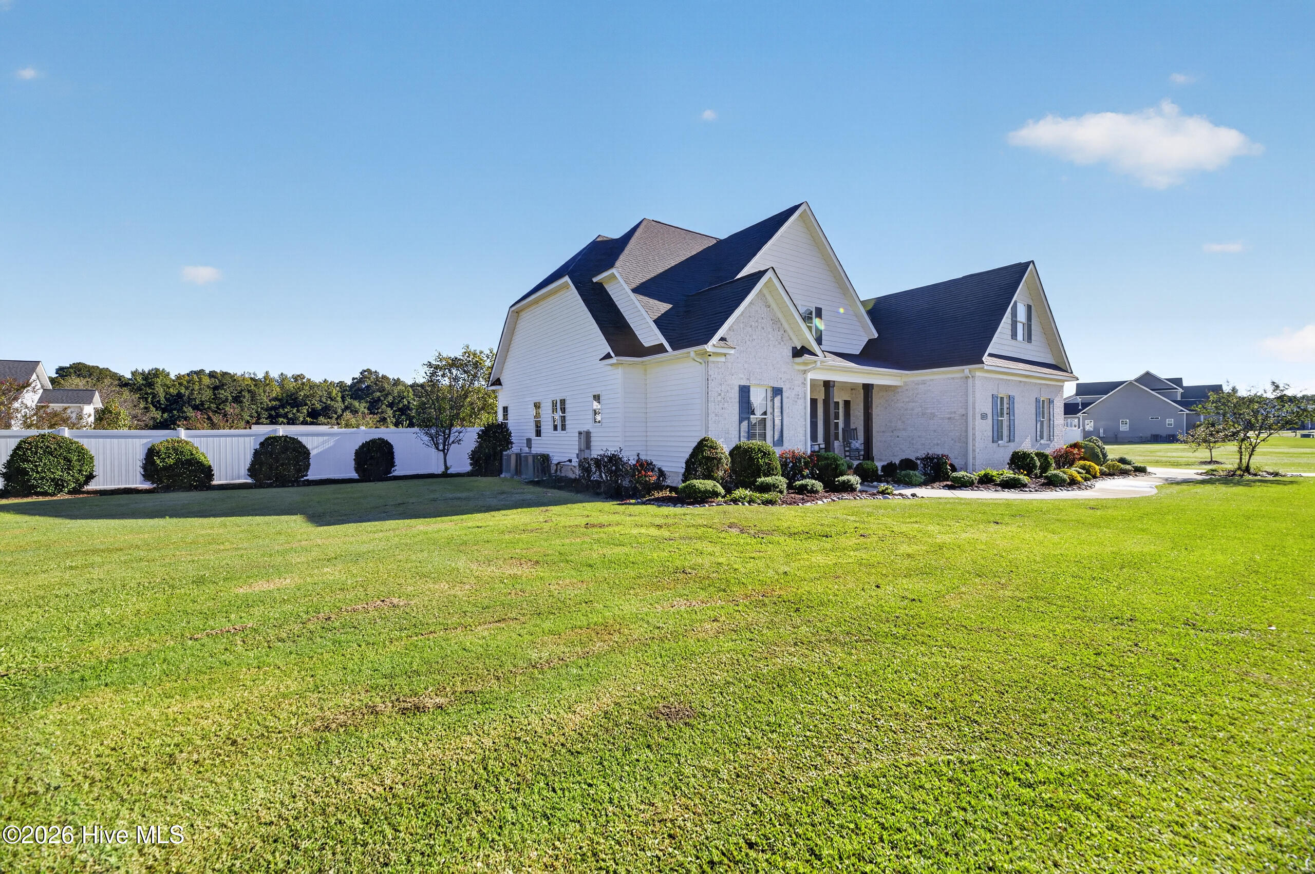 2323 Waverly Hill Drive Property Photo 10