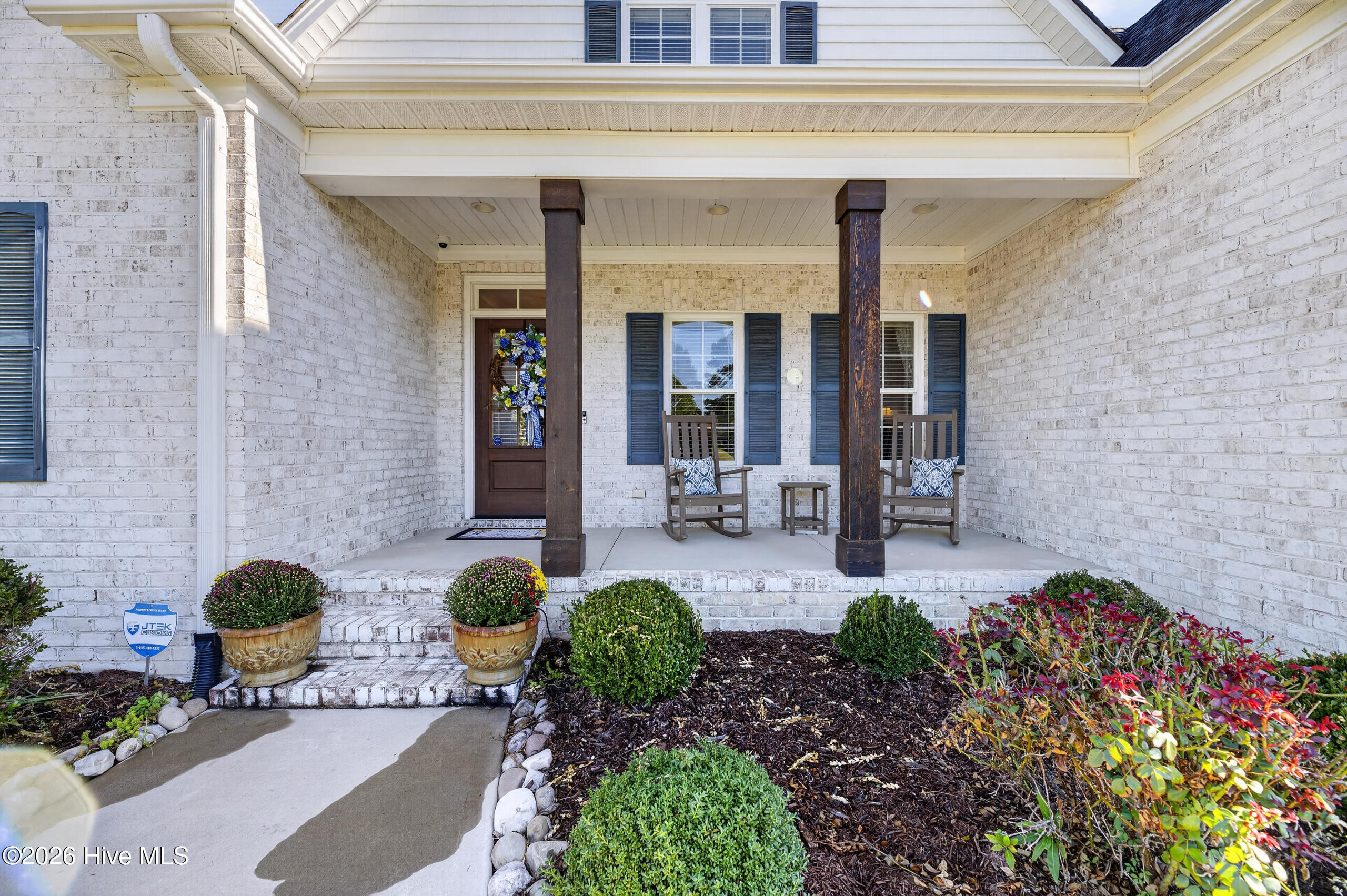 2323 Waverly Hill Drive Property Photo 12