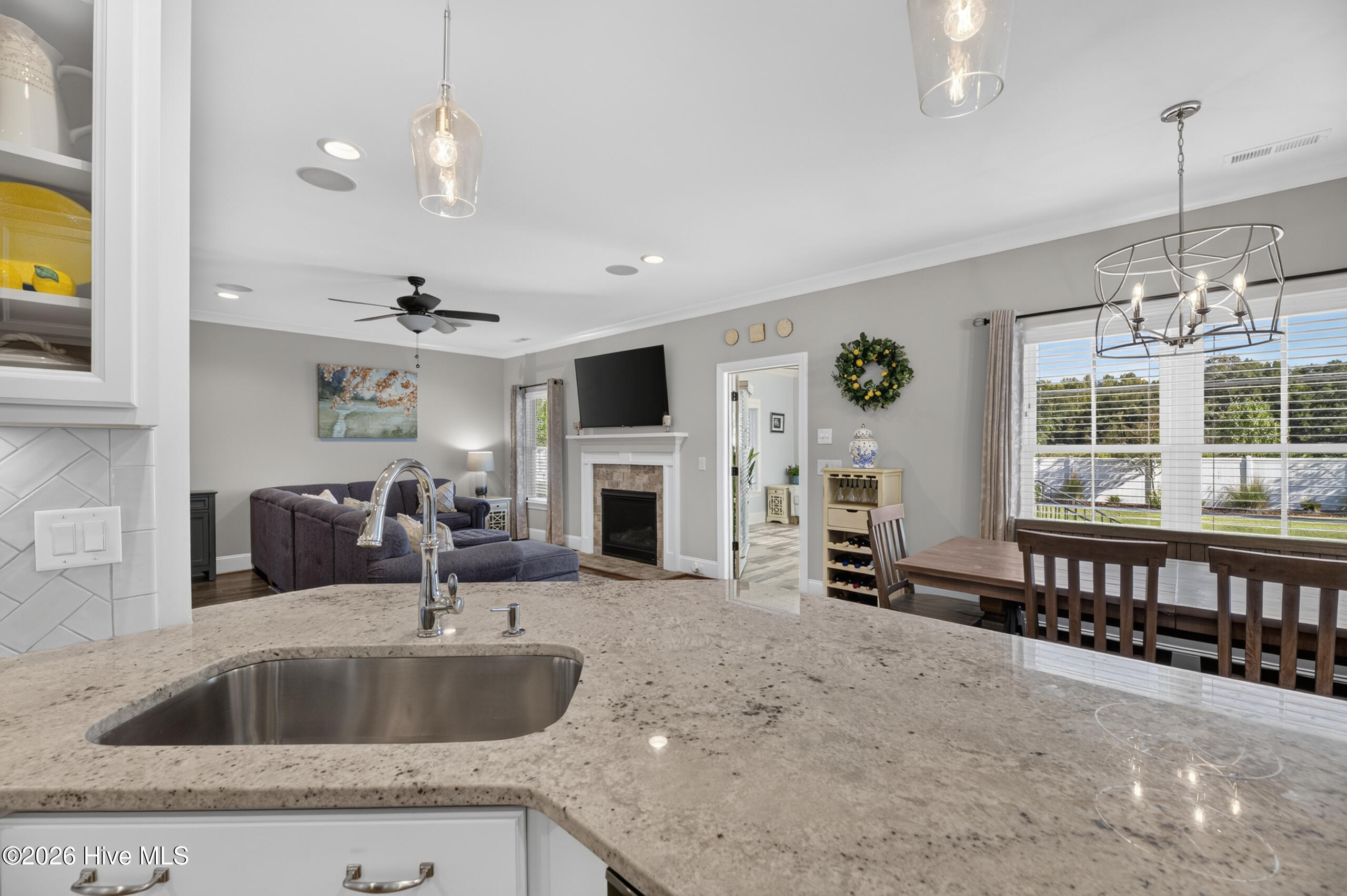 2323 Waverly Hill Drive Property Photo 17