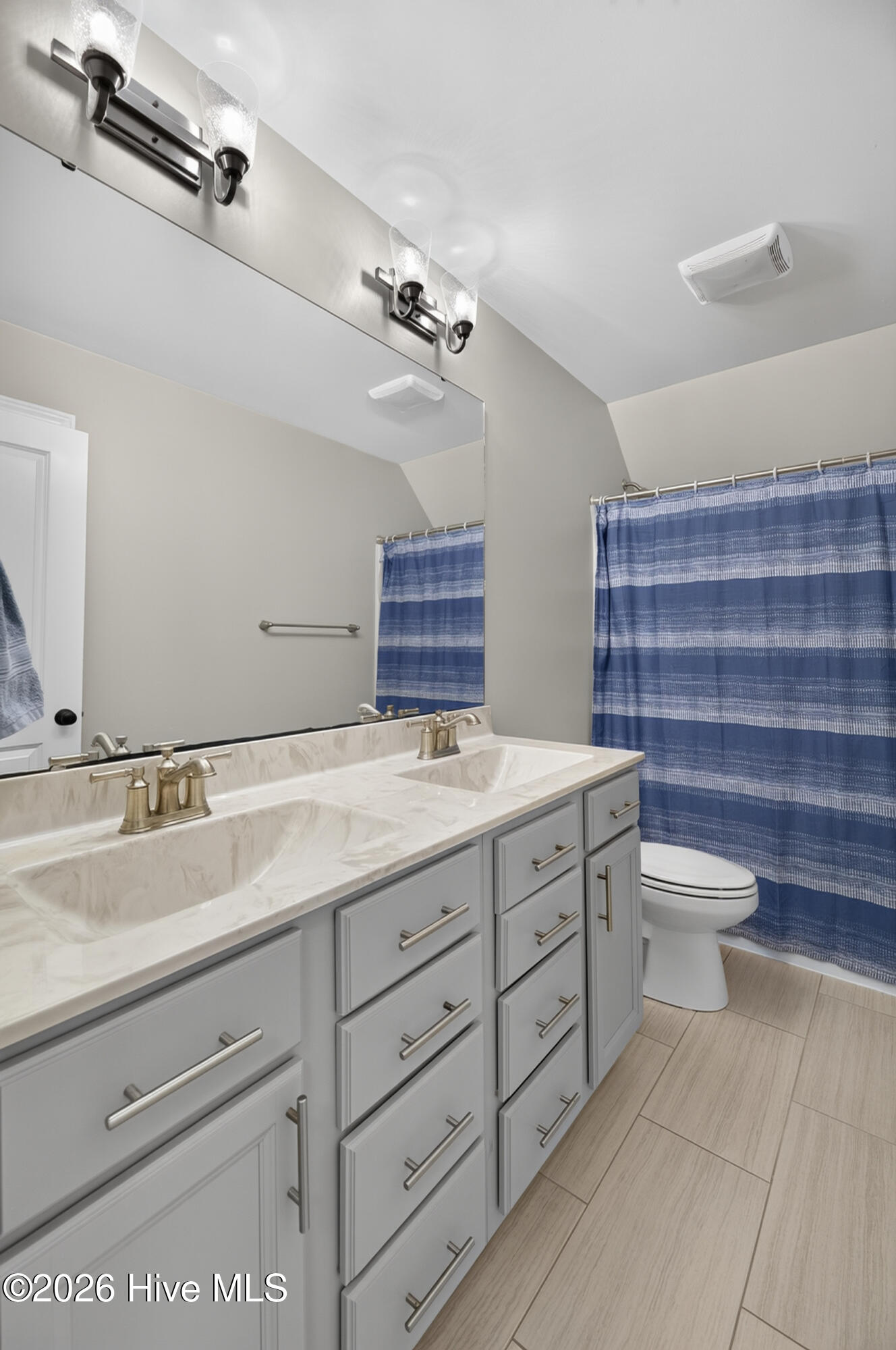 2323 Waverly Hill Drive Property Photo 41