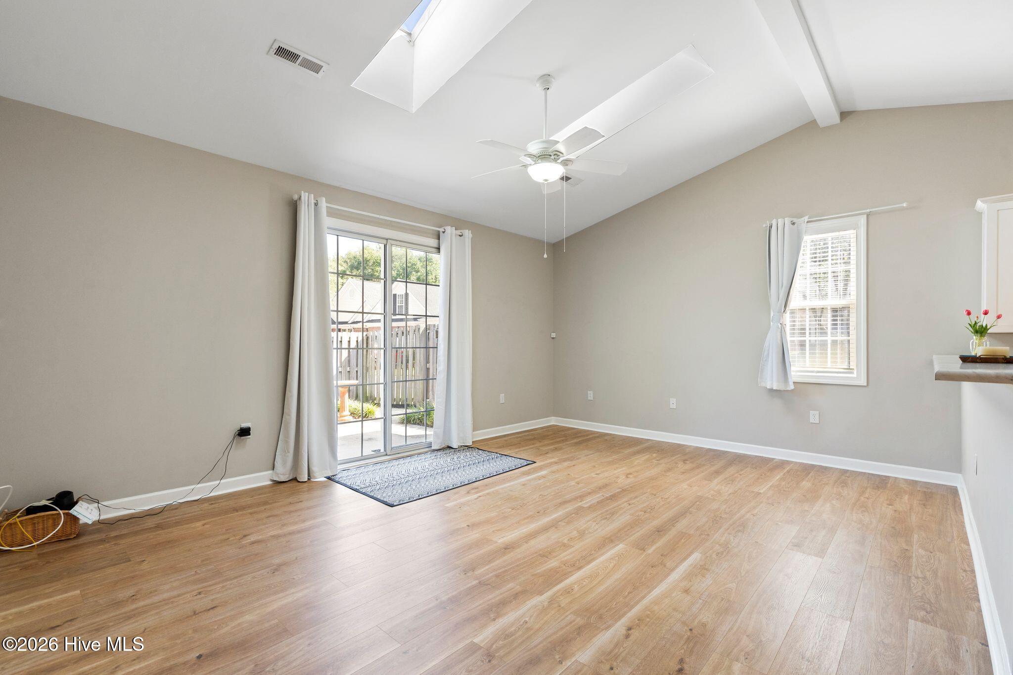 5006 Carleton Drive Unit 146 Property Photo 13