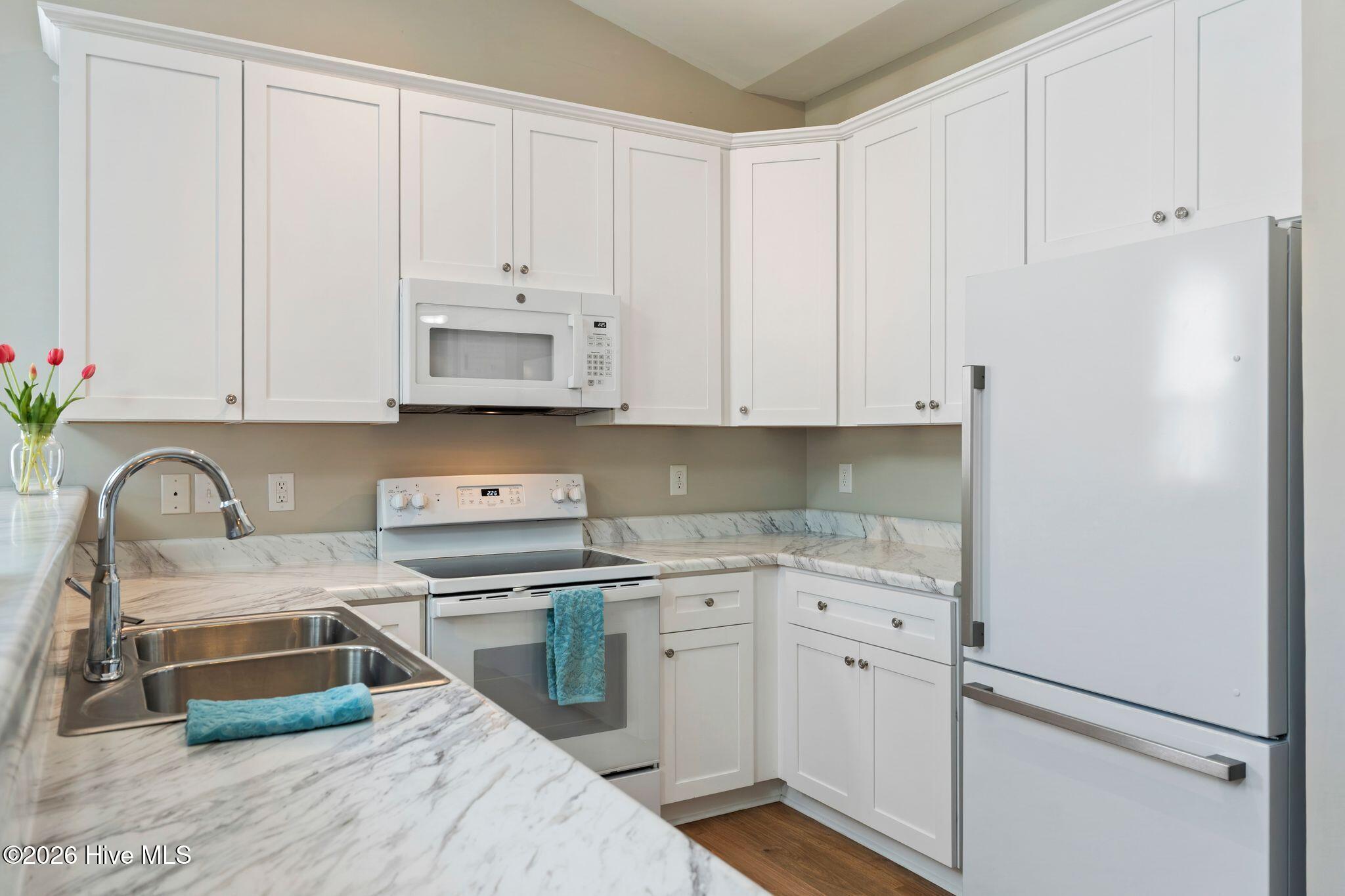 5006 Carleton Drive Unit 146 Property Photo 20