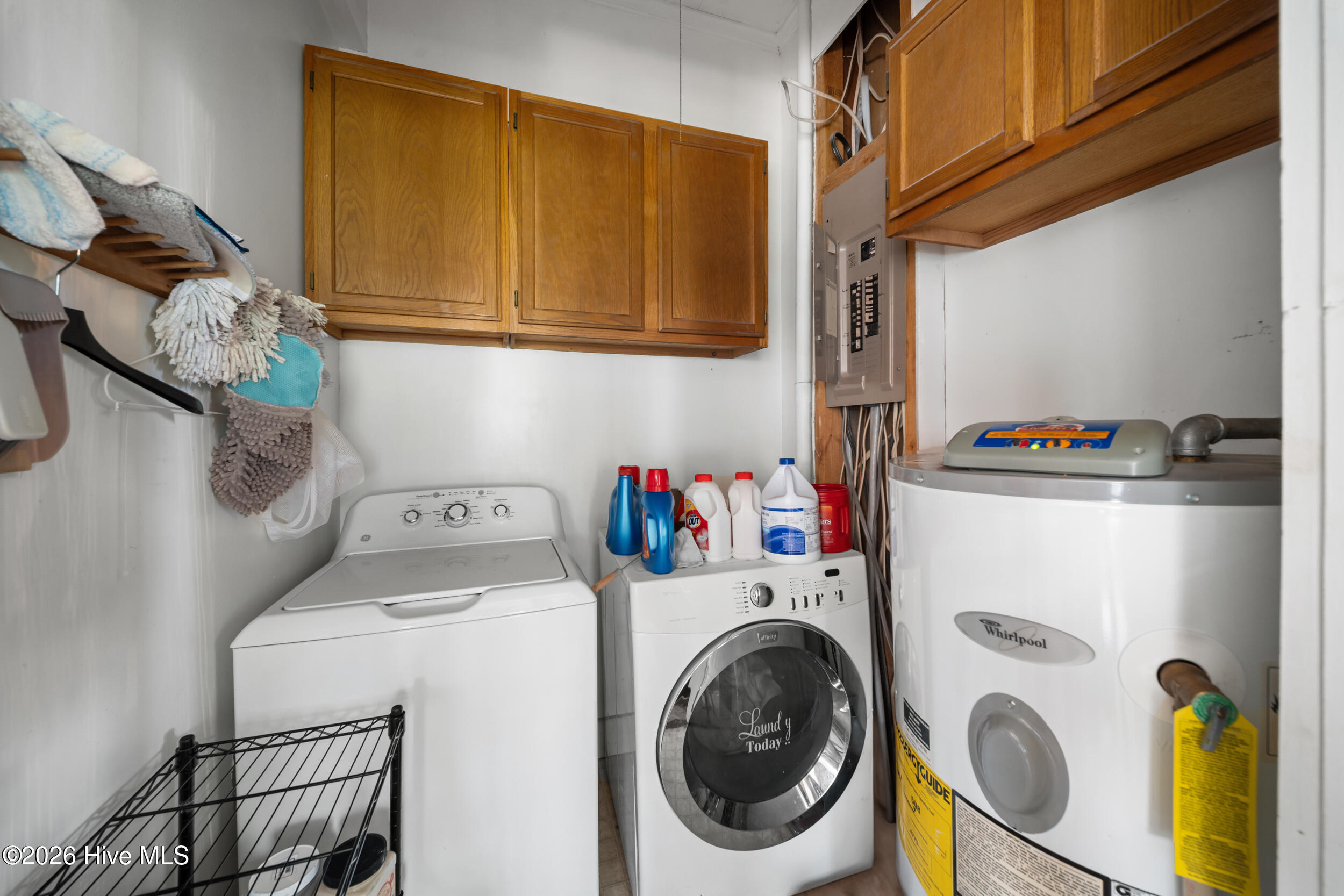 631 Barney Avenue Property Photo 30