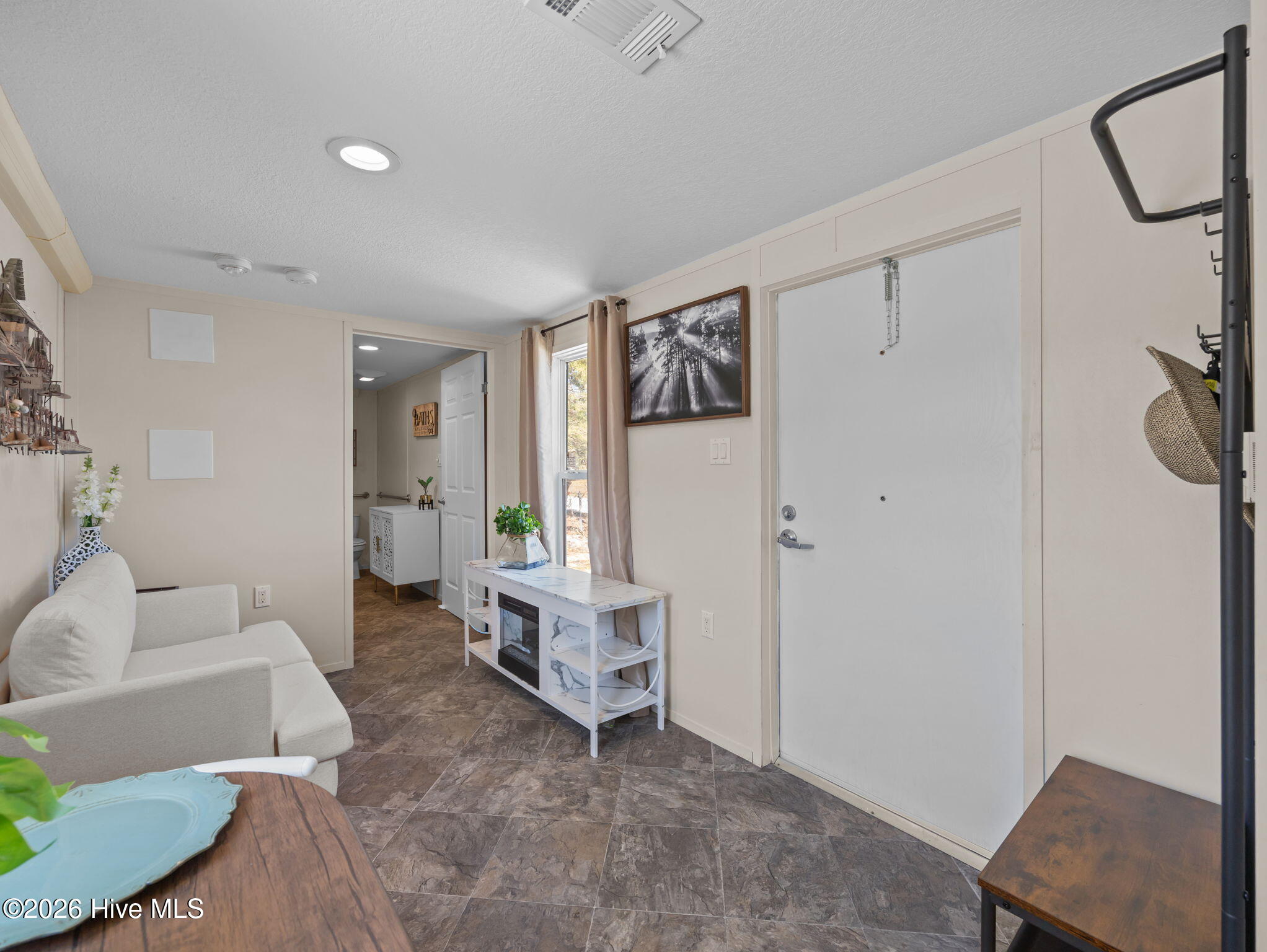 111 Woodpecker Road Property Photo 6