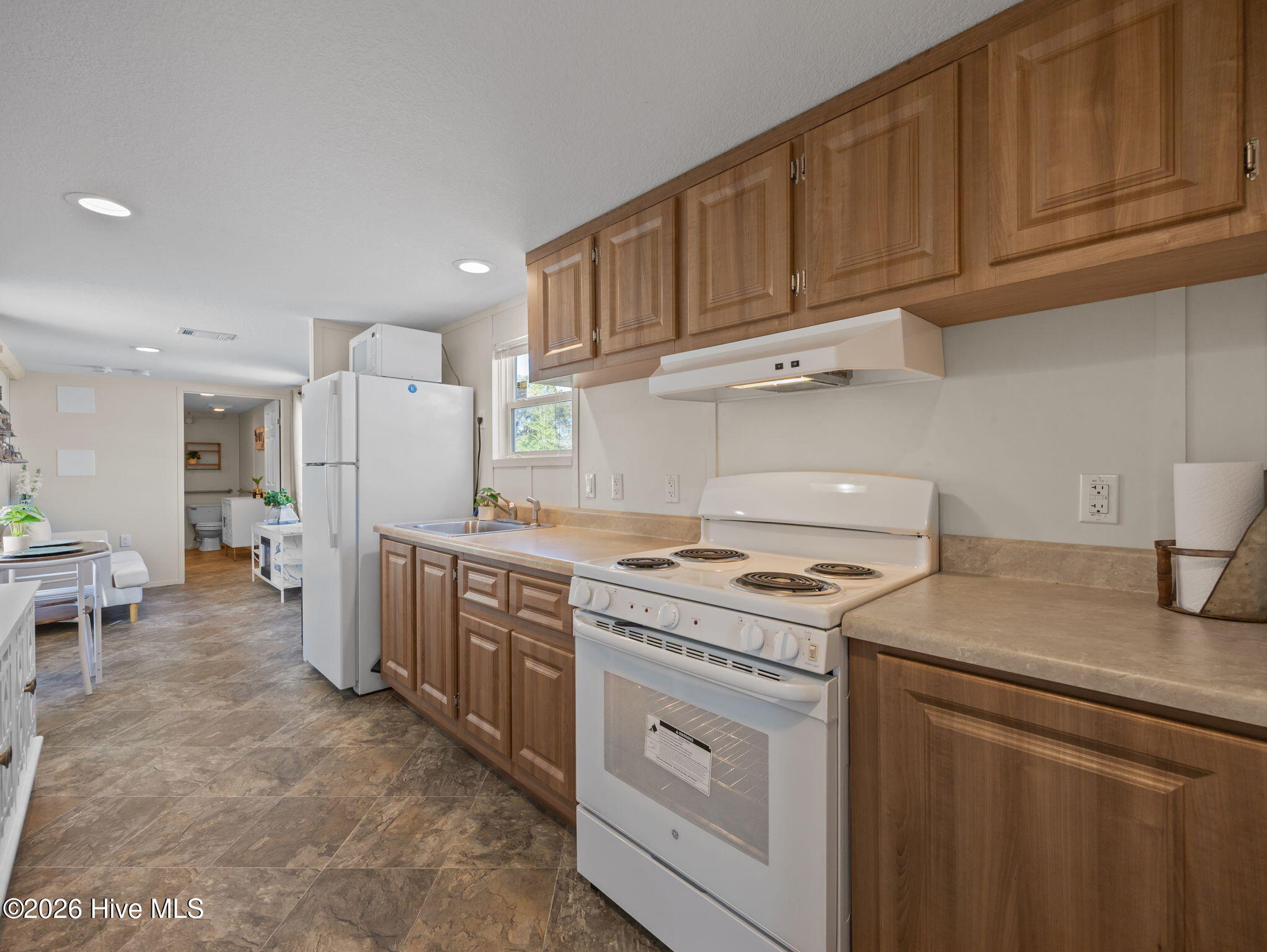 111 Woodpecker Road Property Photo 9