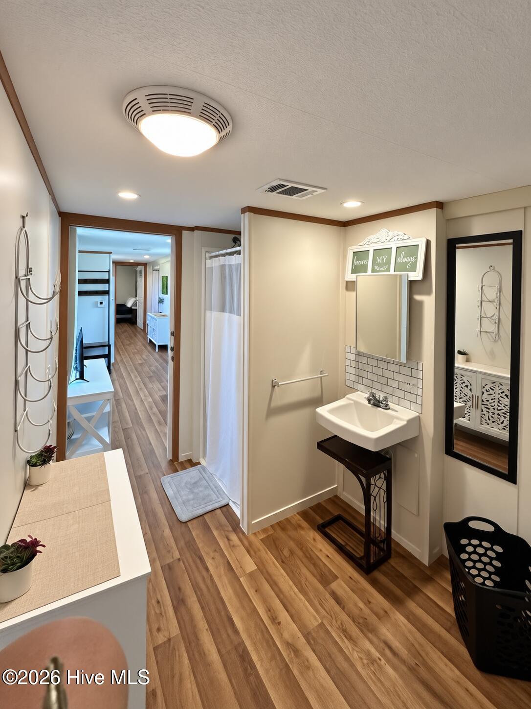 111 Woodpecker Road Property Photo 31