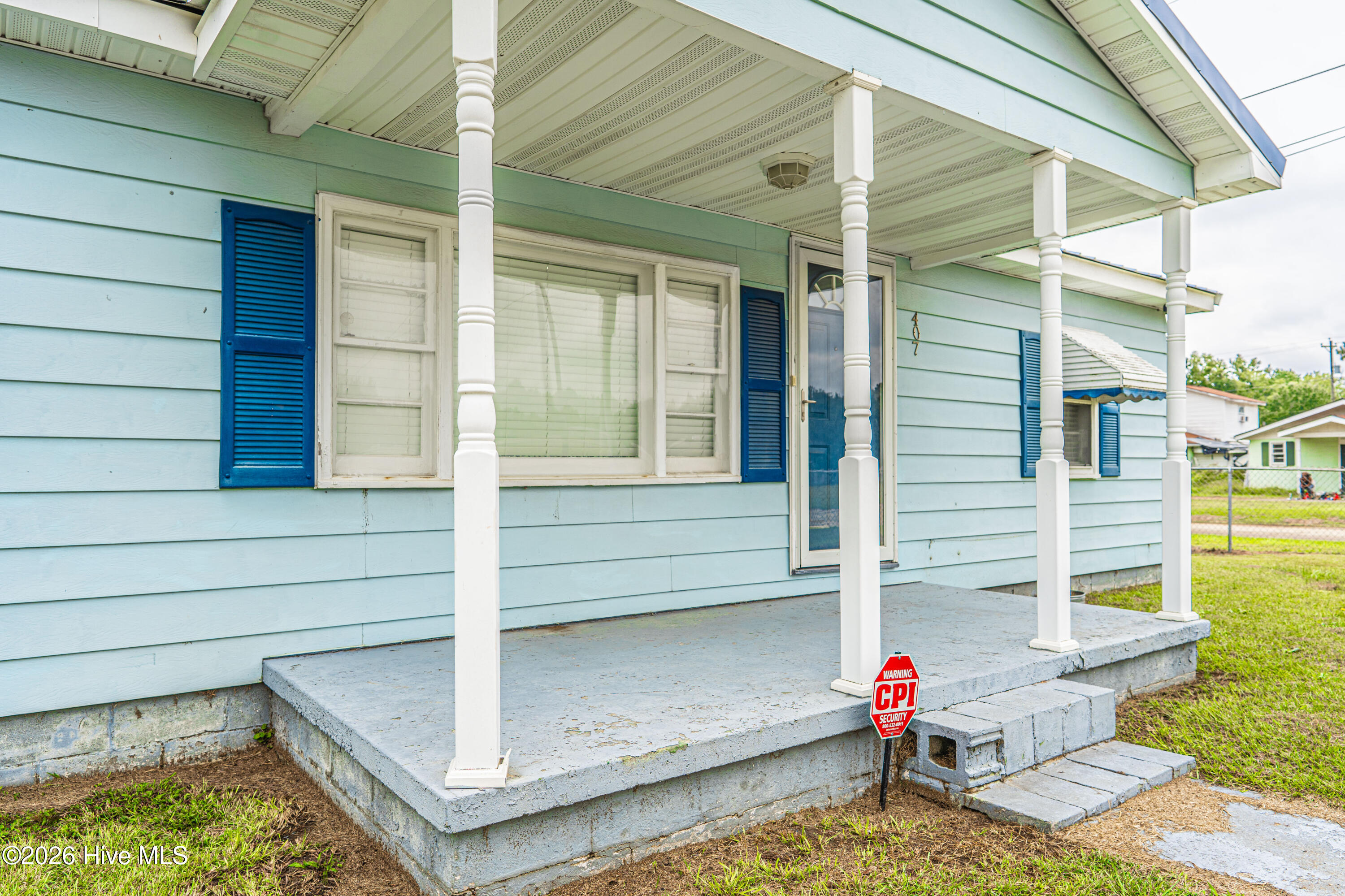 407 Ward Street Property Photo 5